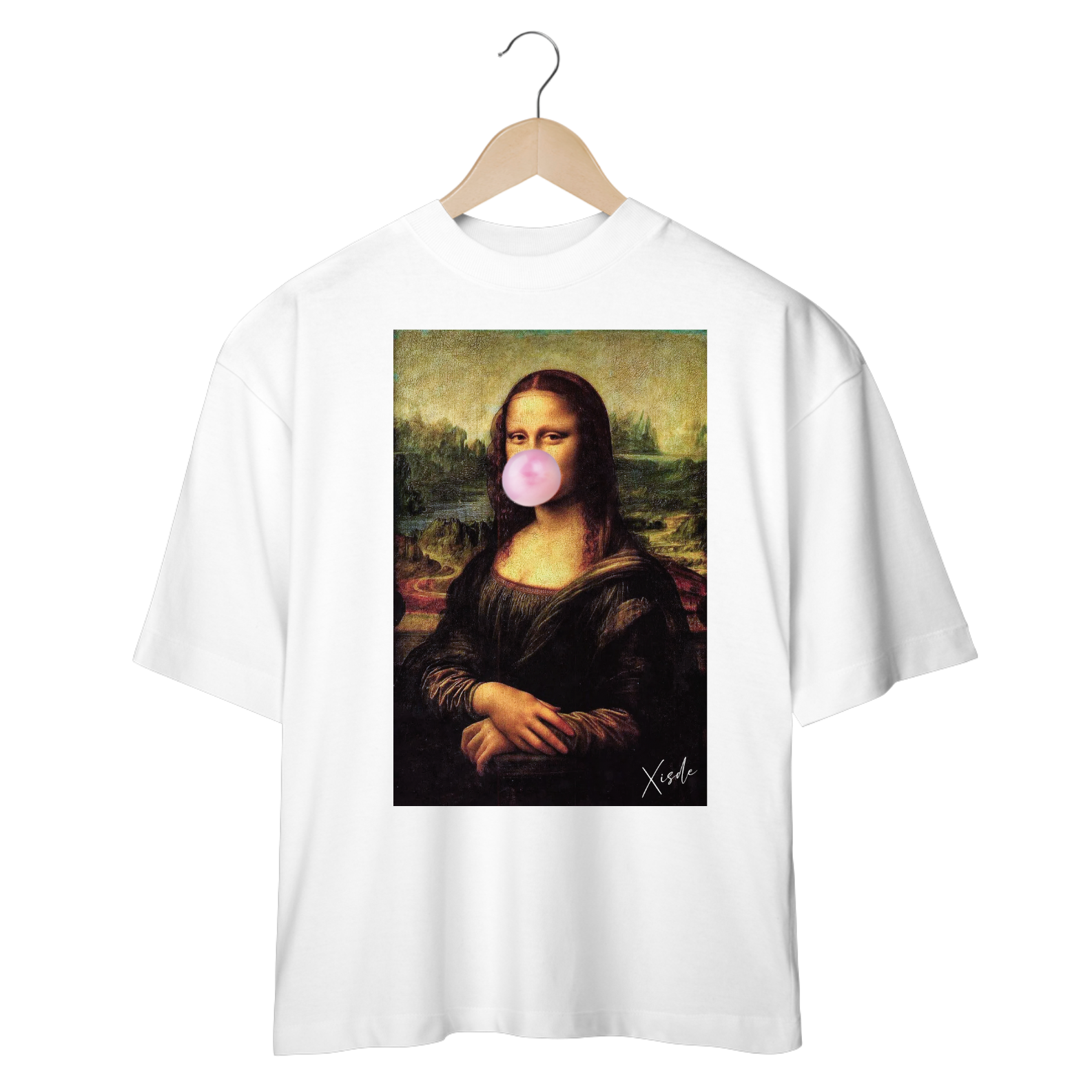 Nome do produto: Camiseta oversize - Monalisa com chiclete