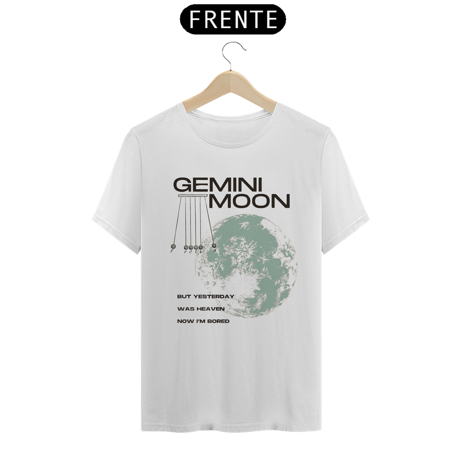 Nome do produto: Camiseta Renee Rapp - Moon