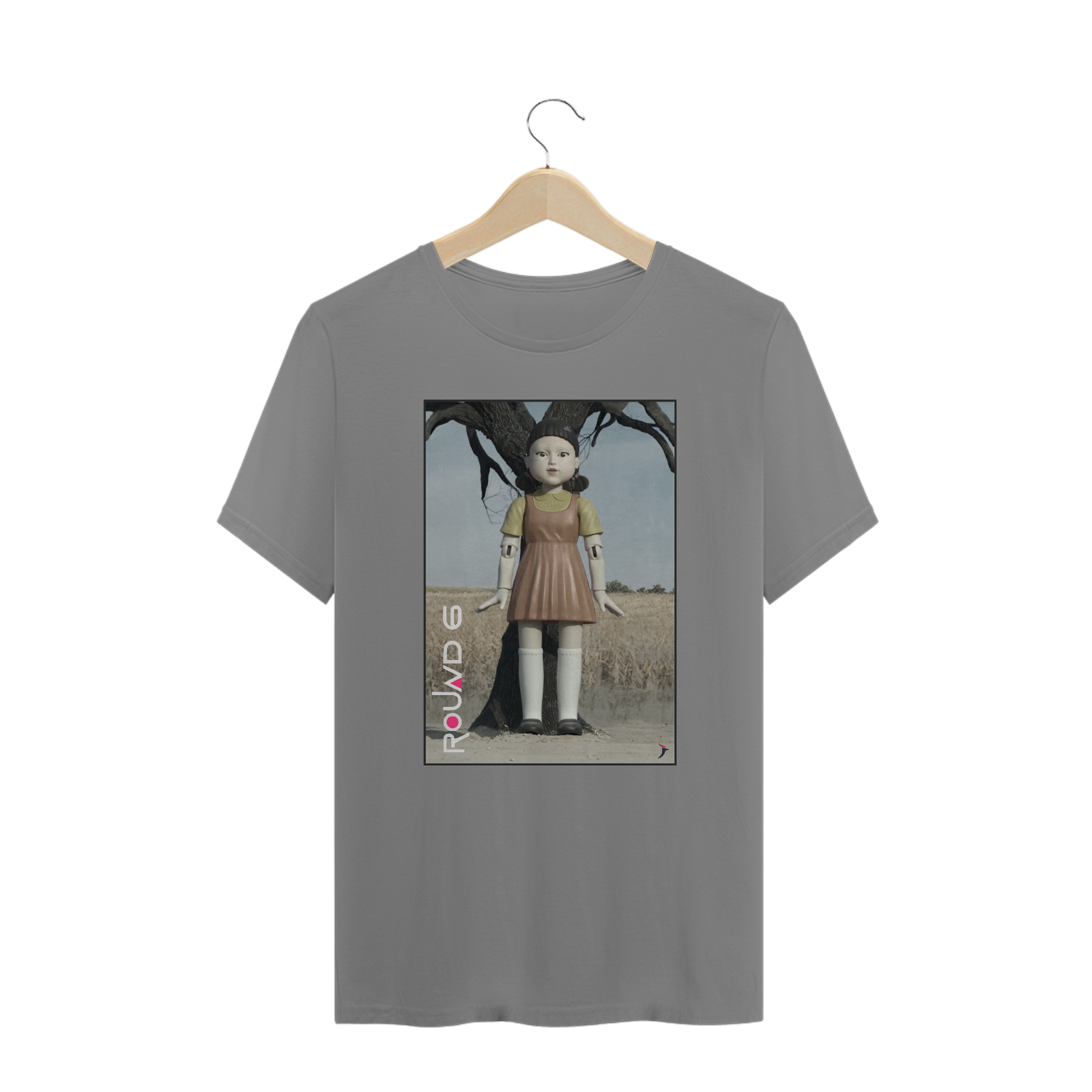 Camiseta Plus Size Round 6 - Modelo 2