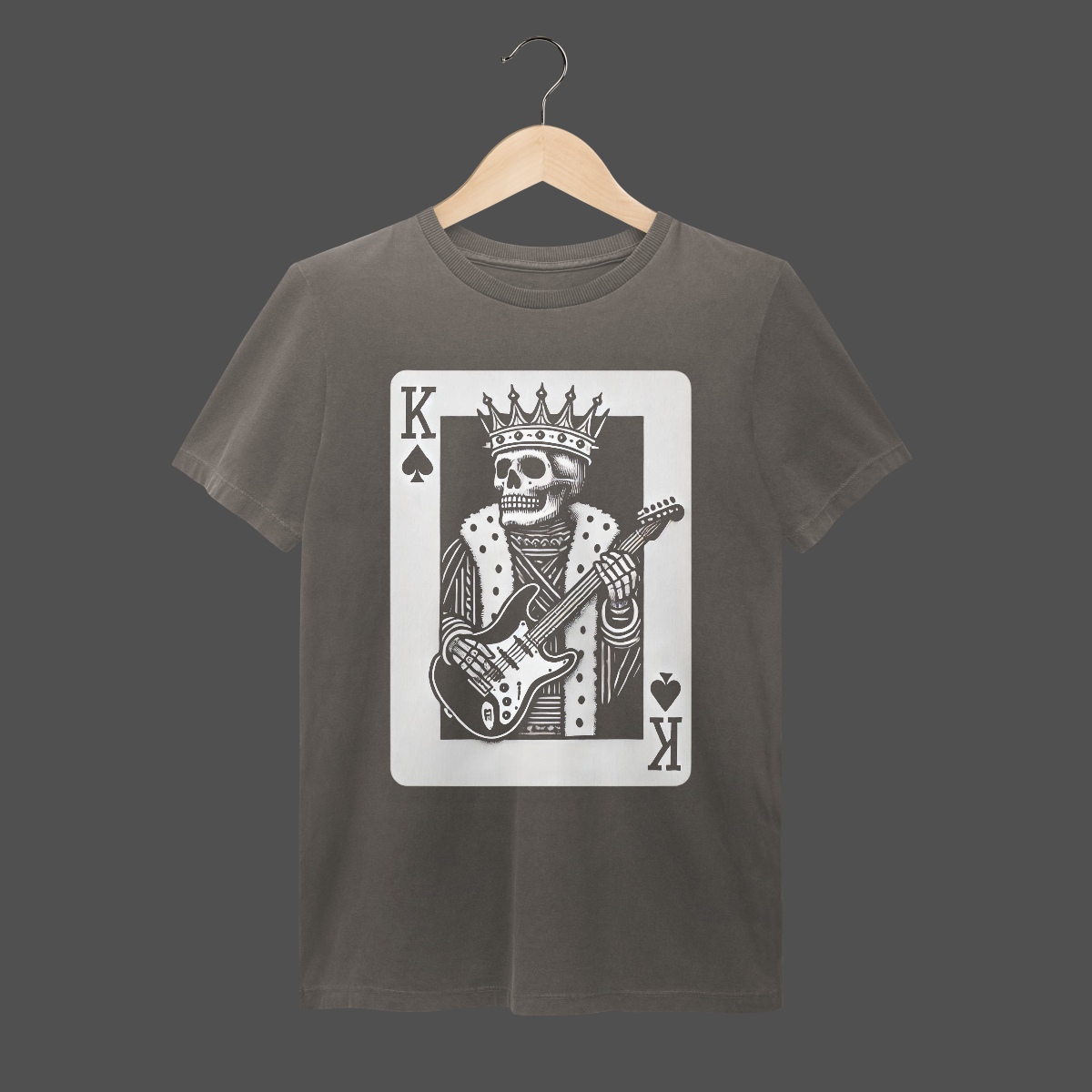 Camiseta Estonada | Rei de Espadas