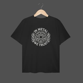 Camiseta Plus Size | In Metal We Trust