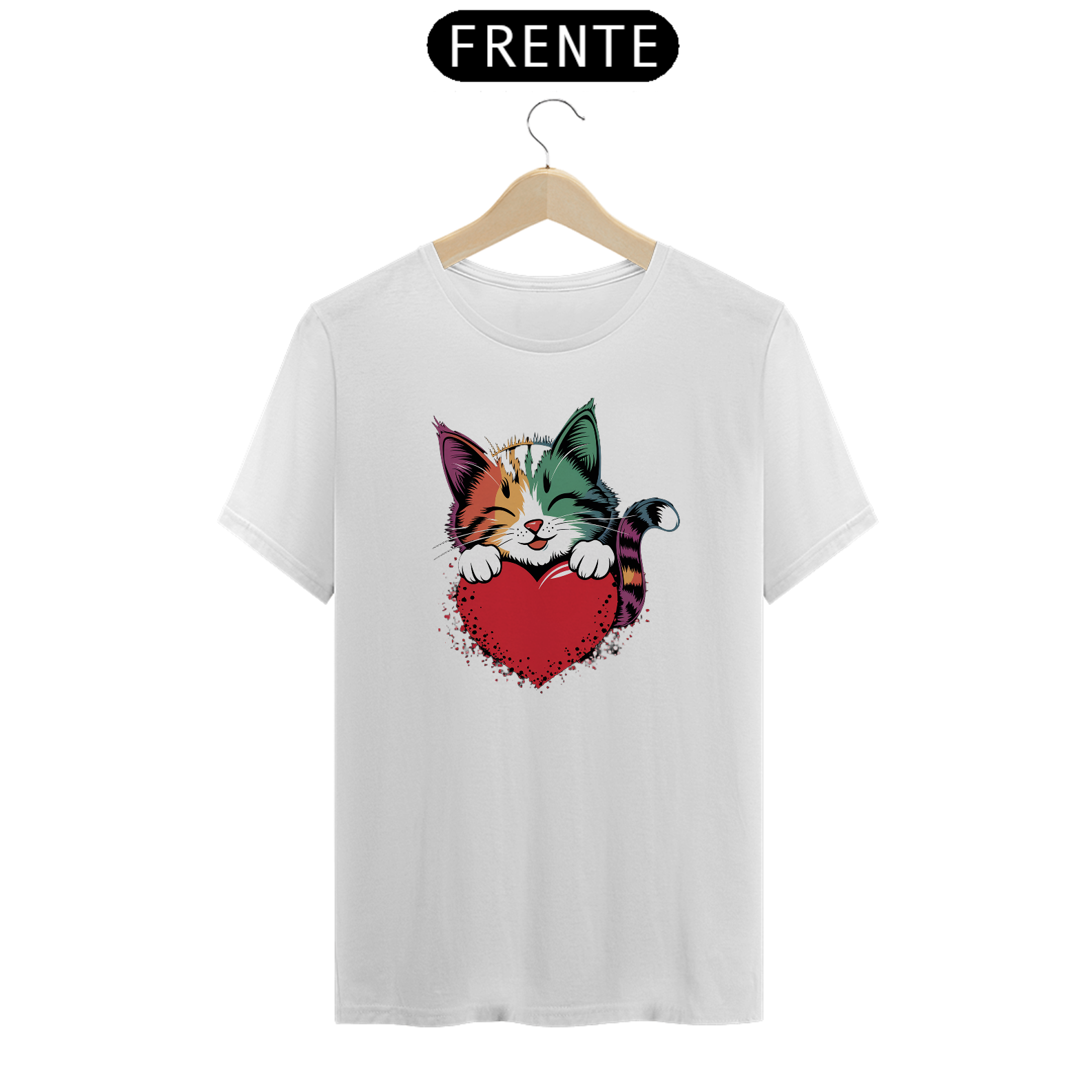 Nome do produto: T-Shirt Classic Estampa de um Gato com Coracao