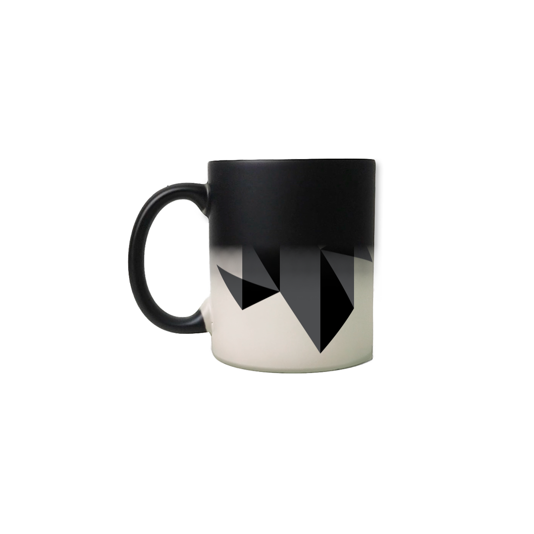 Nome do produto: Caneca Mágica Nork Logo Preta