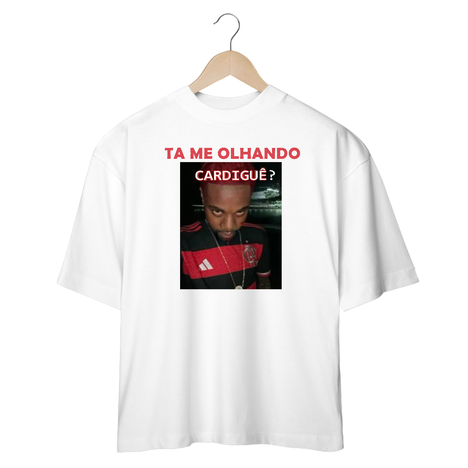 Nome do produto: CAMISETA OVERSIZED - CARDIGUÊ