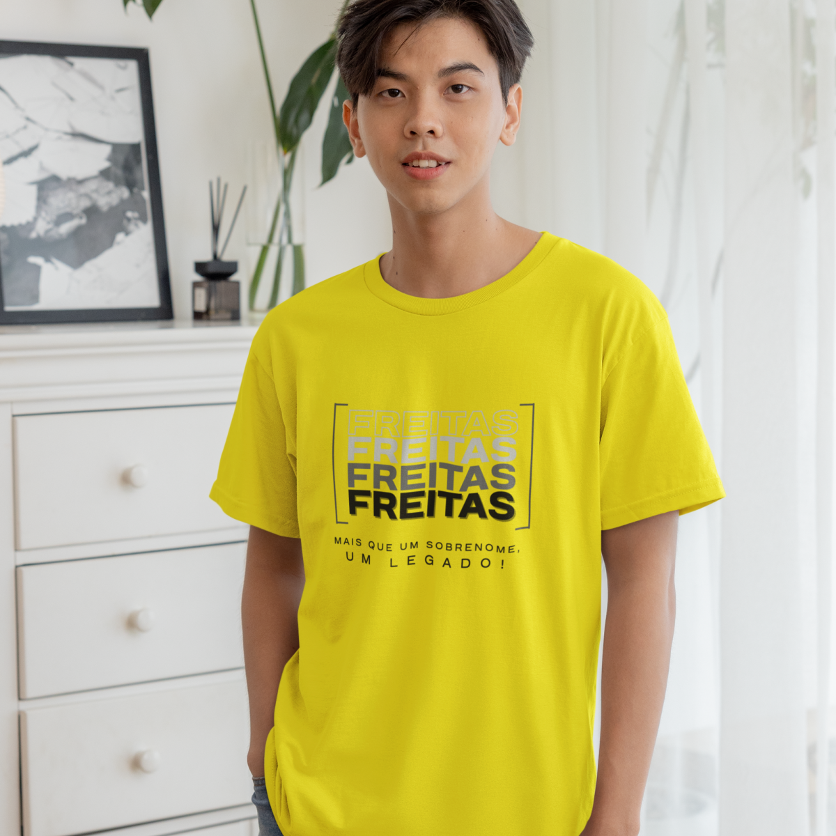 Camiseta Unissex Infanto-Juvenil “Freitas, Mais que um Sobrenome, um Legado!” – Vista o Legado (Malha Quality)
