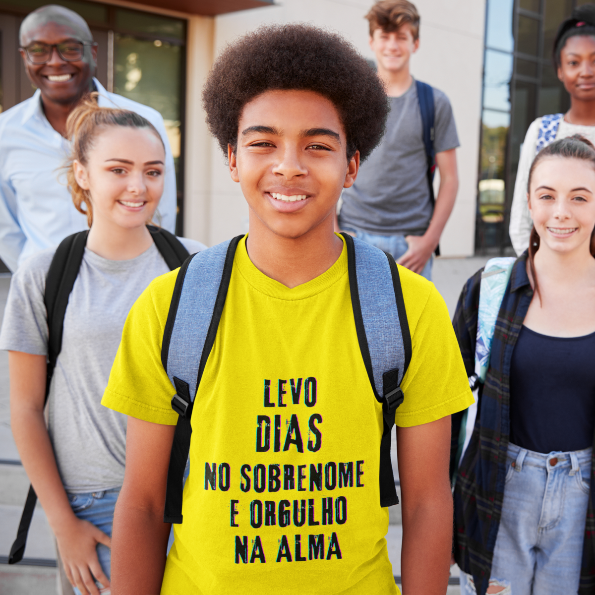 Camiseta Unissex Infanto-Juvenil Dias no Nome, Orgulho na Alma (Malha Quality)