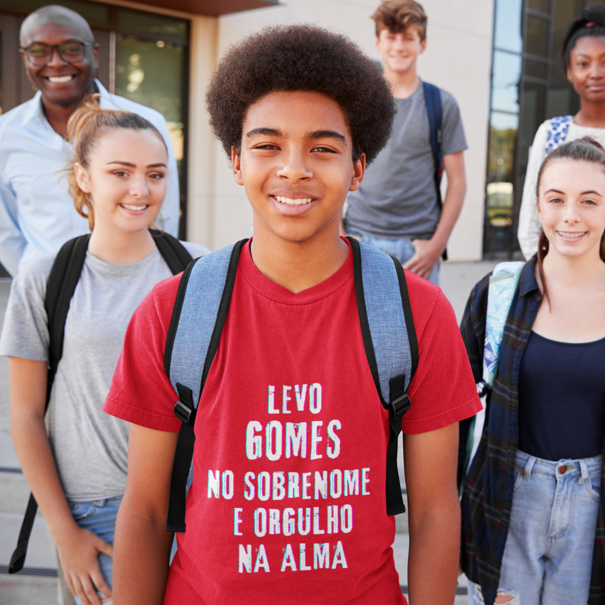 Camiseta Unissex Infanto-Juvenil Gomes no Nome, Orgulho na Alma (Malha Quality)