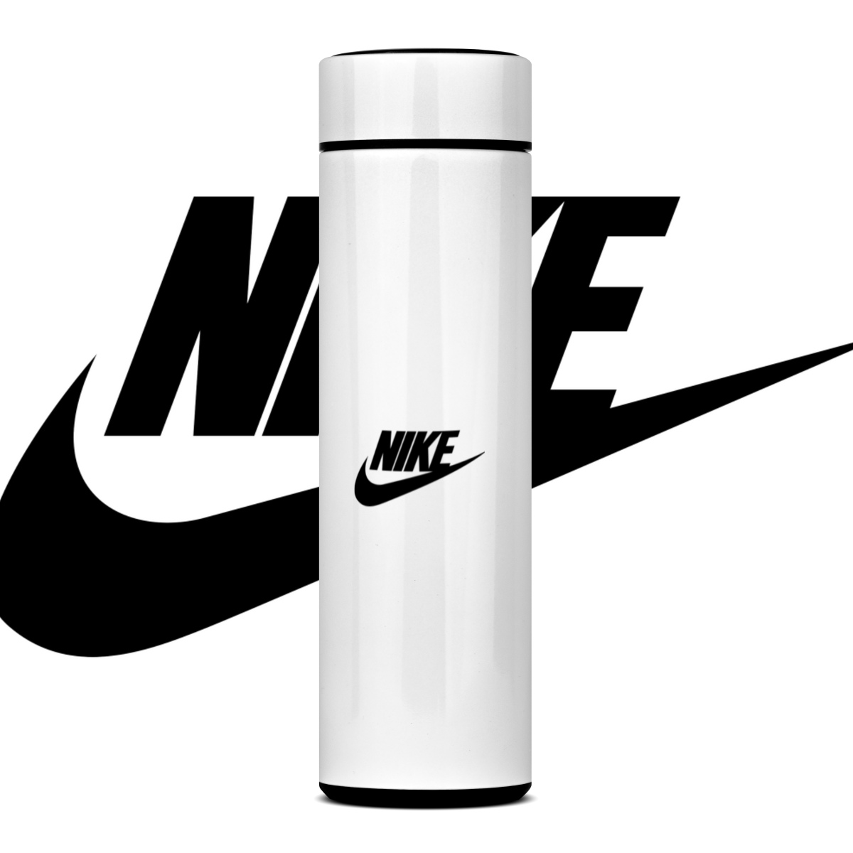 Nome do produto: Garrafa Termina Branca Nike