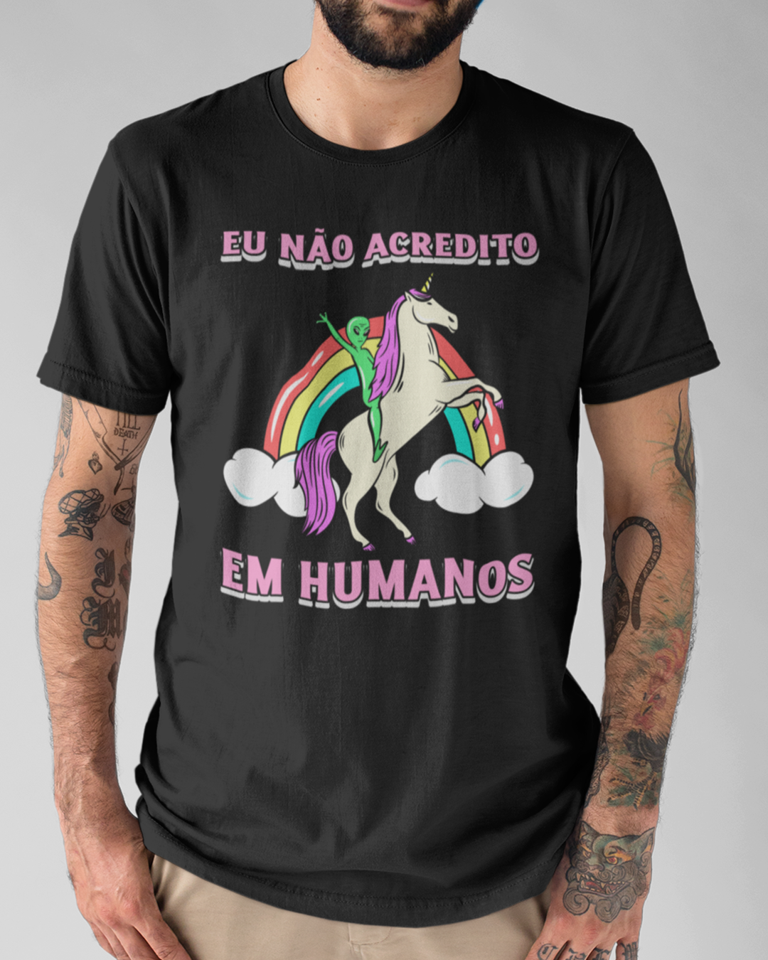 Nome do produto: Camiseta Não Acredito Em Humanos