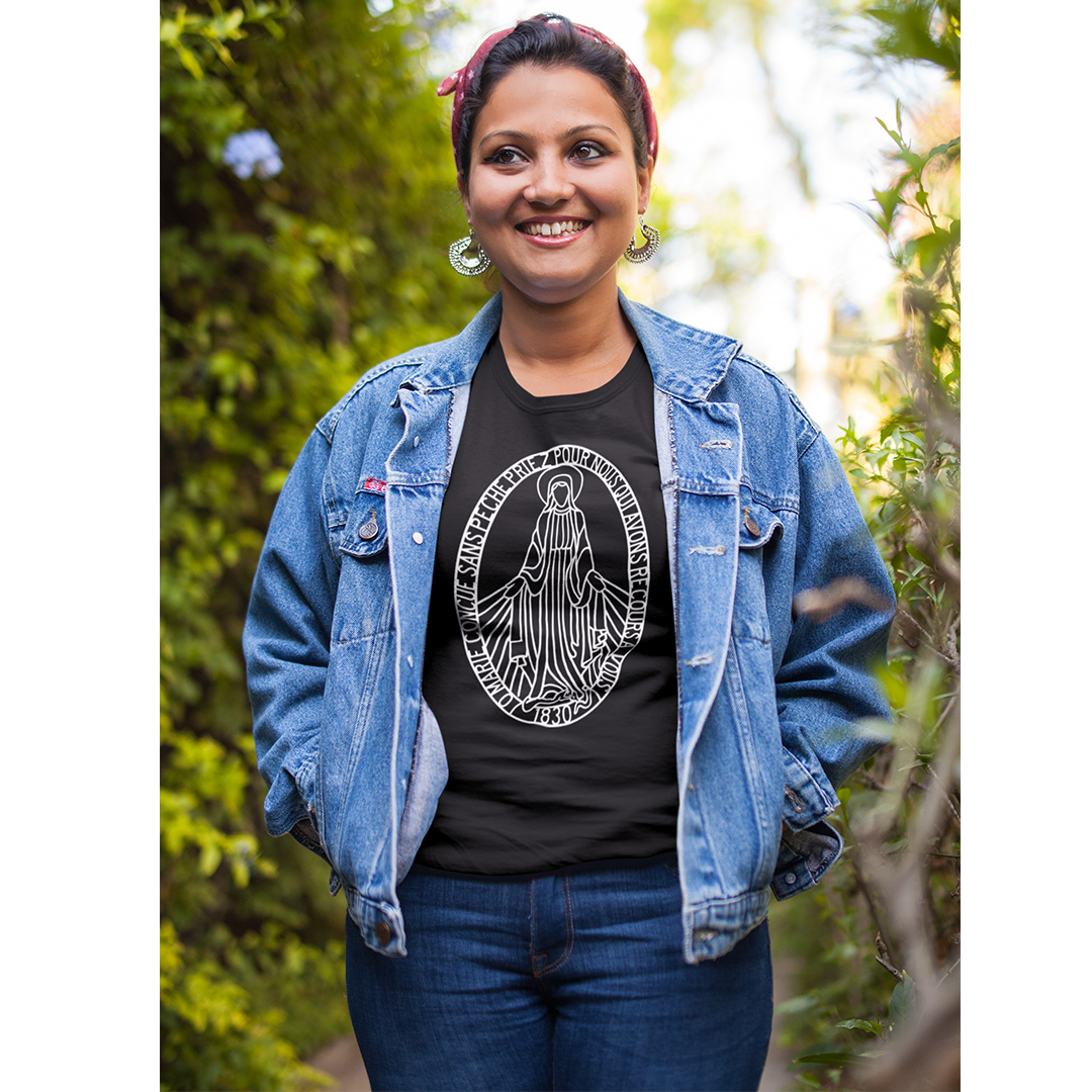 Nome do produto: Camiseta Feminina Nossa Senhora das Graças