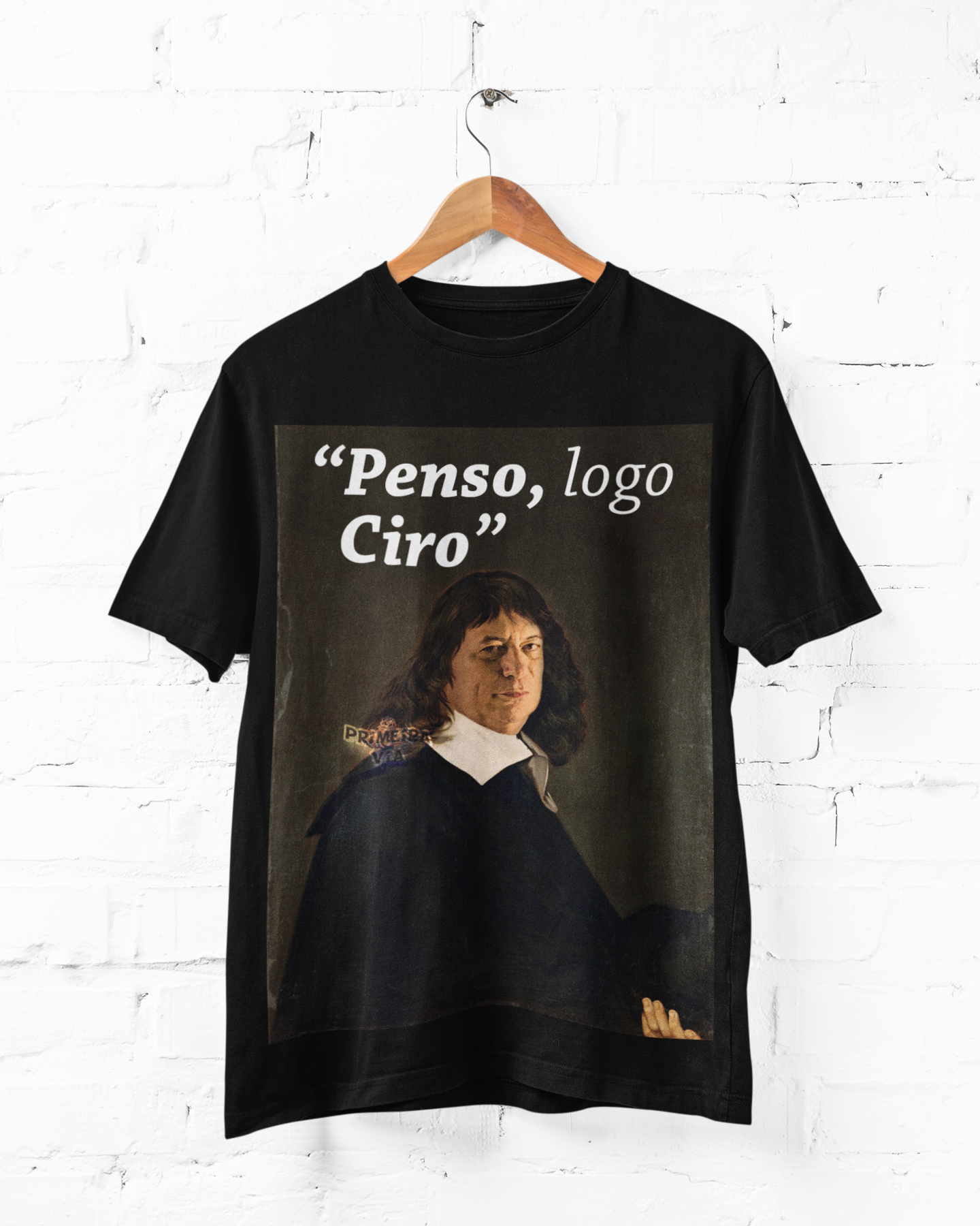 Nome do produto: Camiseta Penso, logo Ciro (Unissex) 