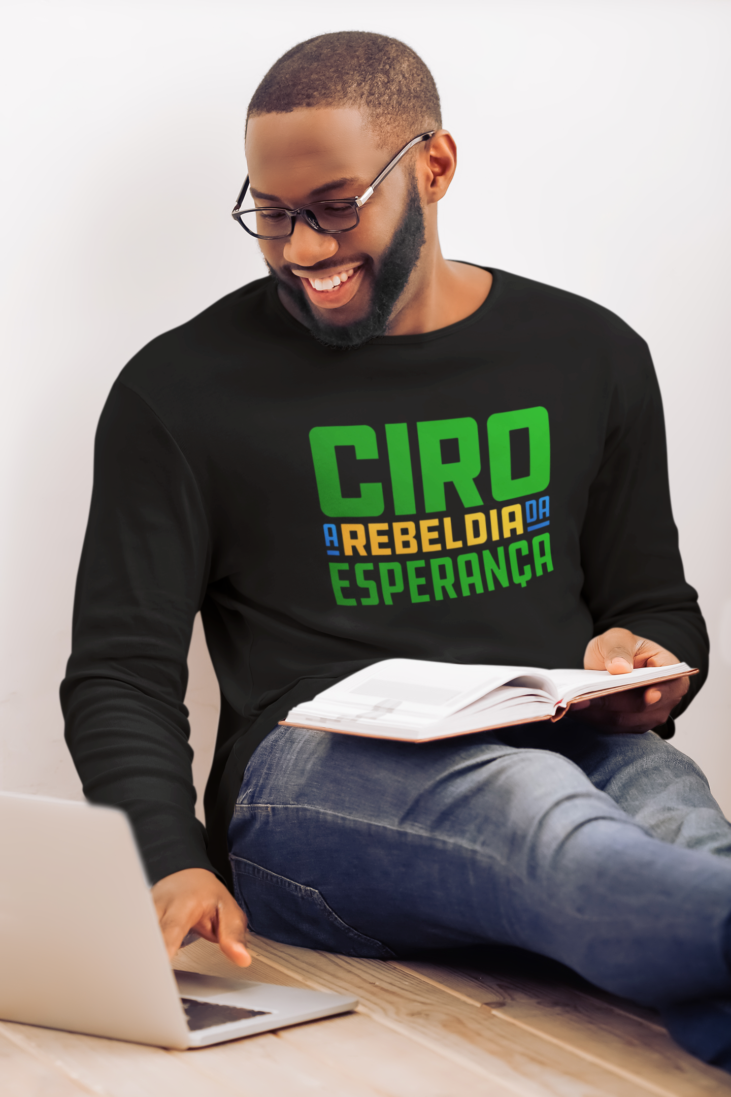 Nome do produto: Moletom A Rebeldia da Esperança