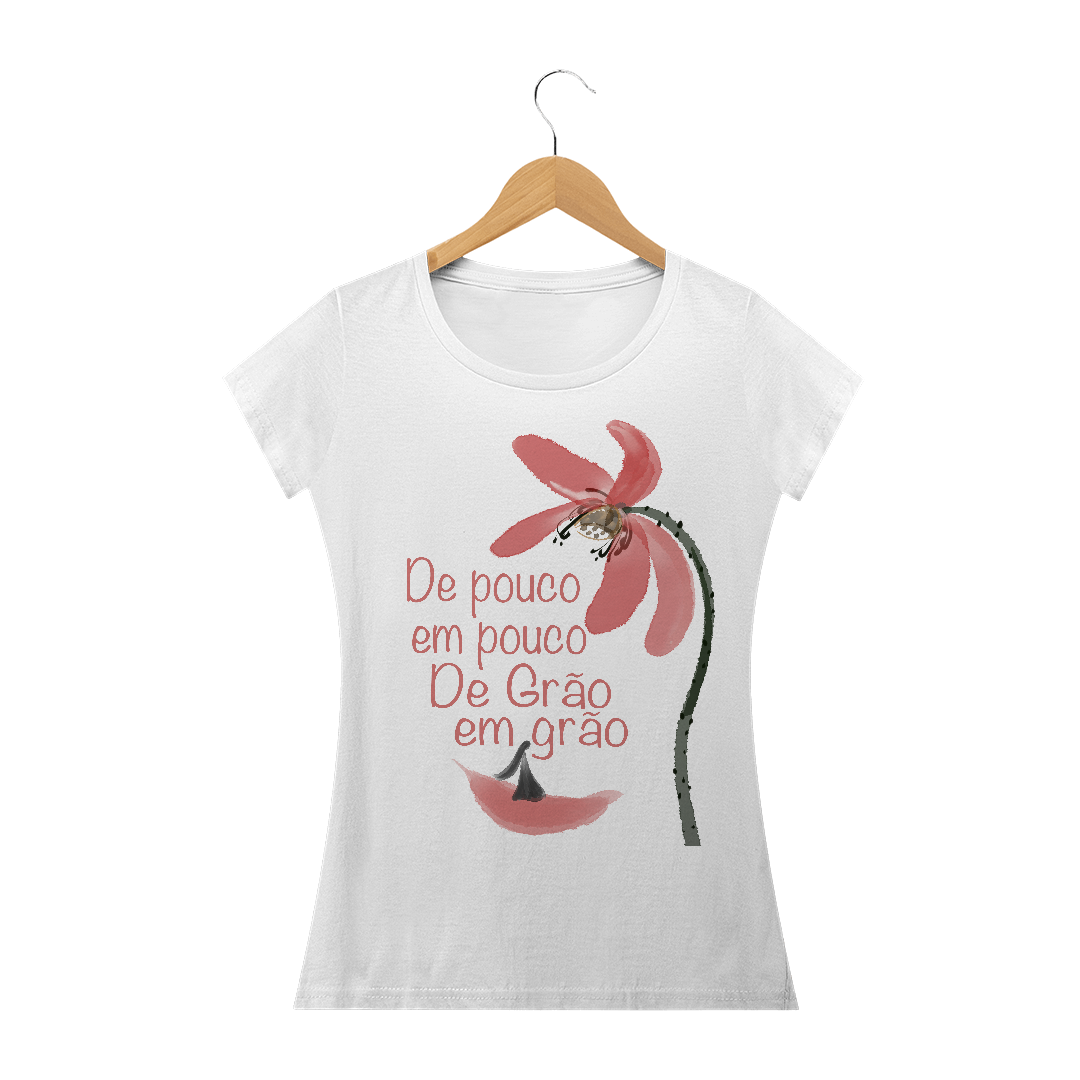 Nome do produto: Camiseta Flor 2 Feminina