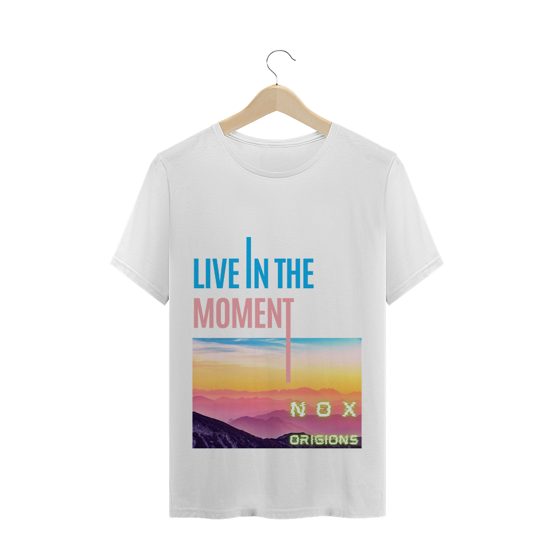 Nome do produto: Camiseta Quality, Live In the Moment - Nox