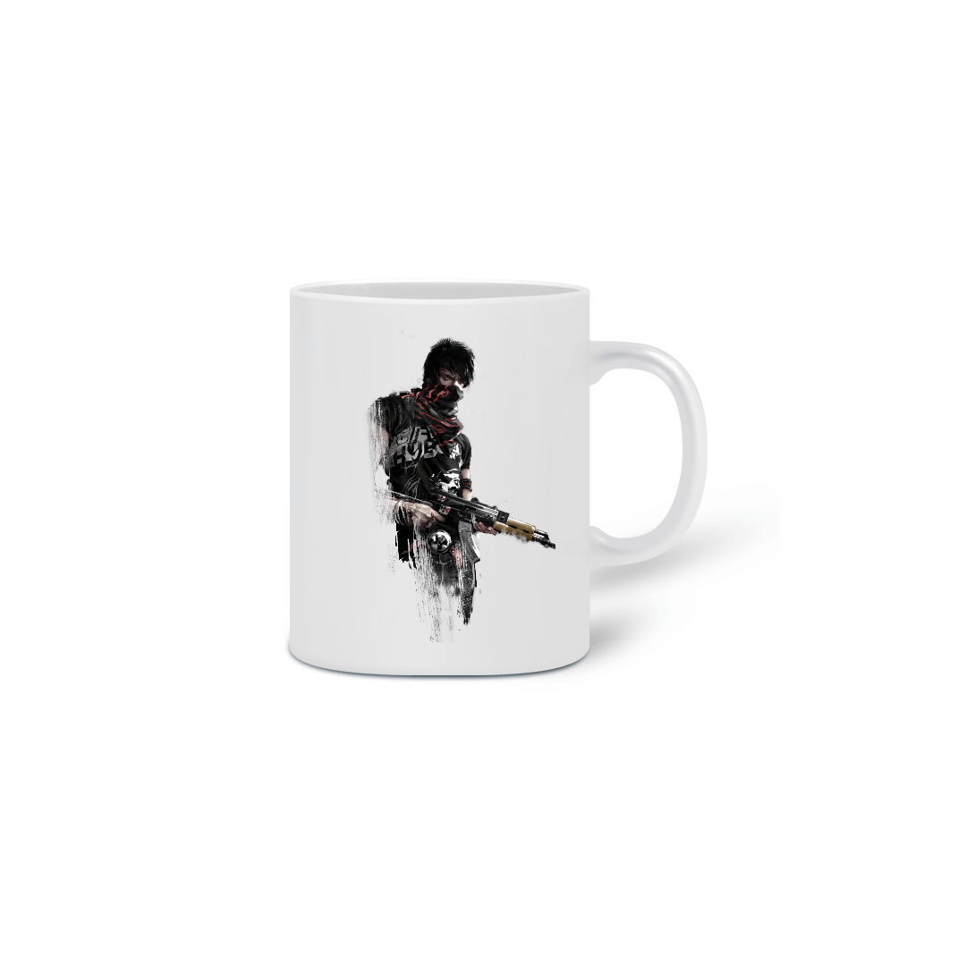 Nome do produto: Caneca Branca - Homem Segurando AK-47 