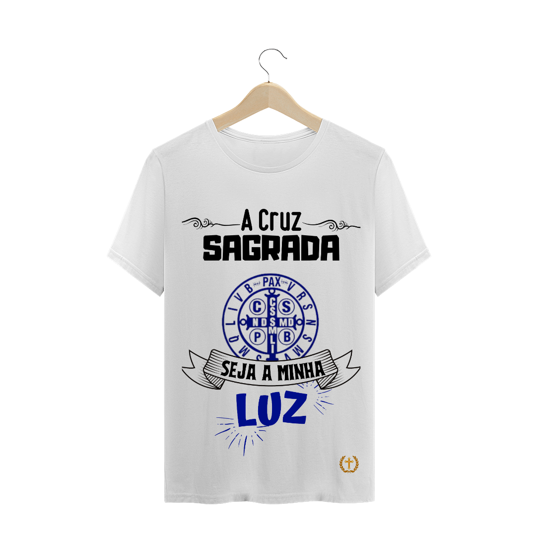Nome do produto: T-Shirt Plus Size A Cruz Sagrada Preto