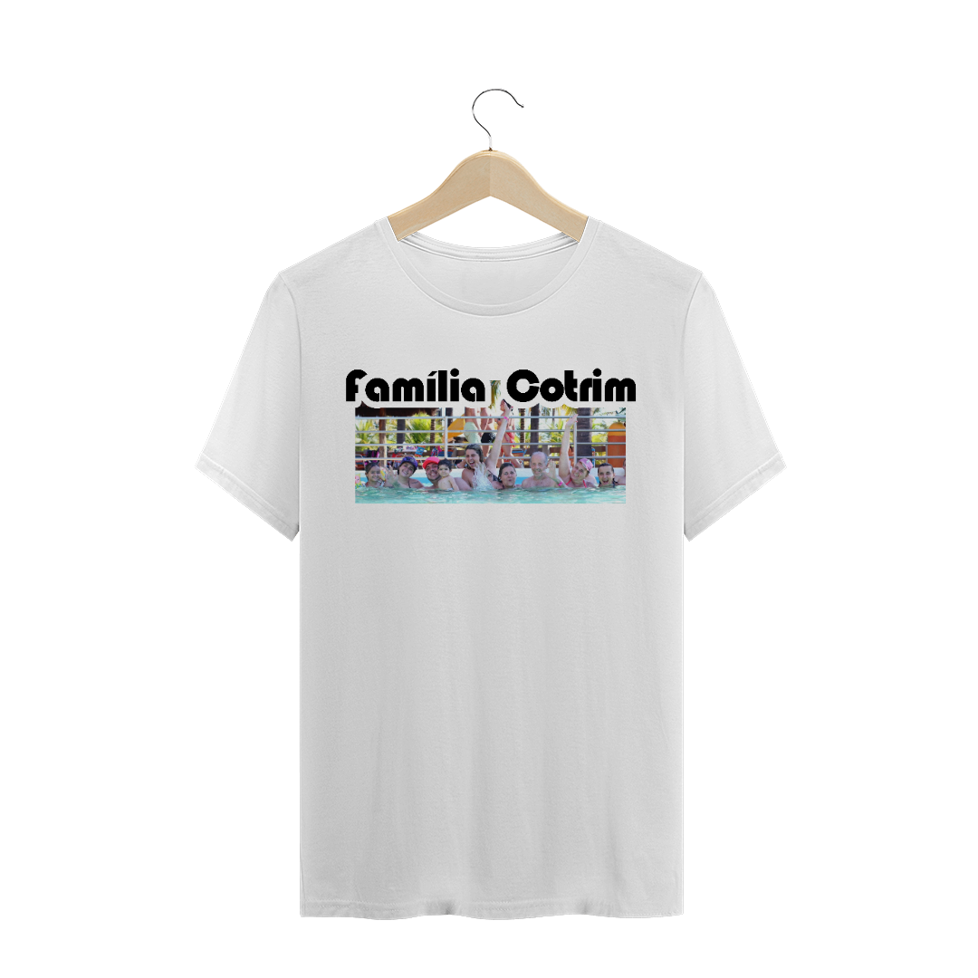 Nome do produto: Camiseta - Familia Cotrim