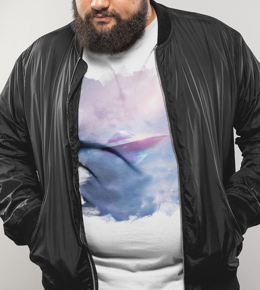 Nome do produto: Camiseta Plus Size - OVNI - (unissex)