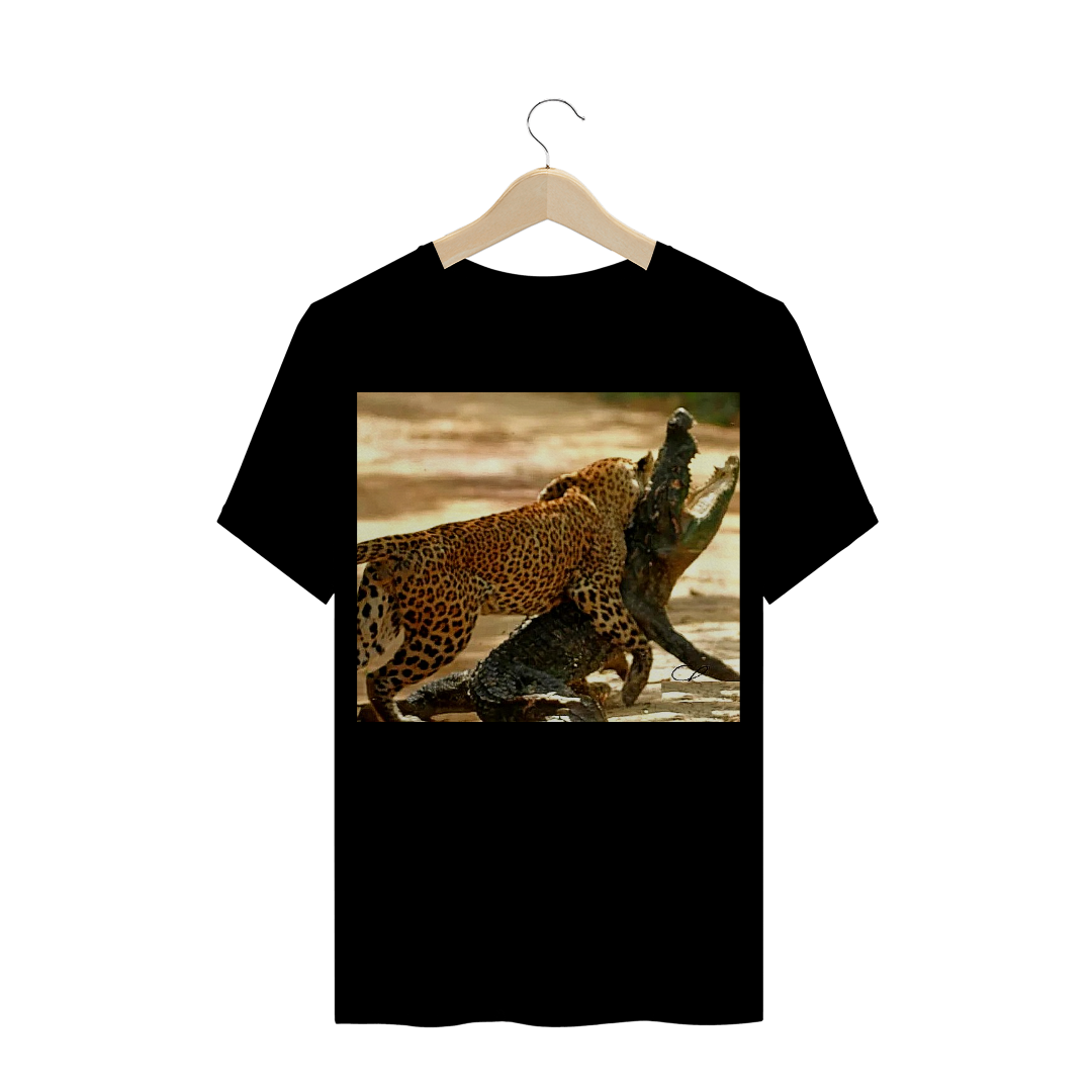 Nome do produto: LEOPARDO INDIANO ATACANDO CROCODILO MUGGER