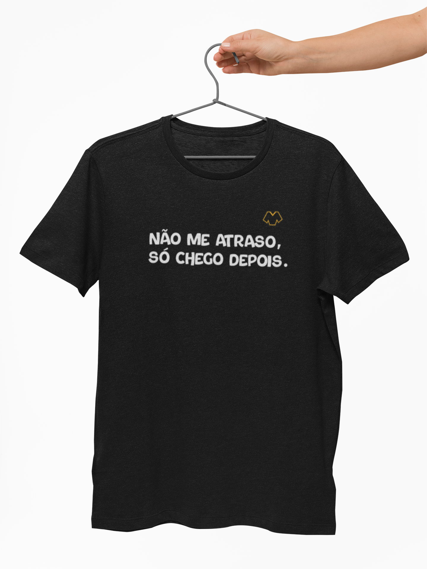 Nome do produto: T-SHIRT PRETA - NÃO ME ATRASO