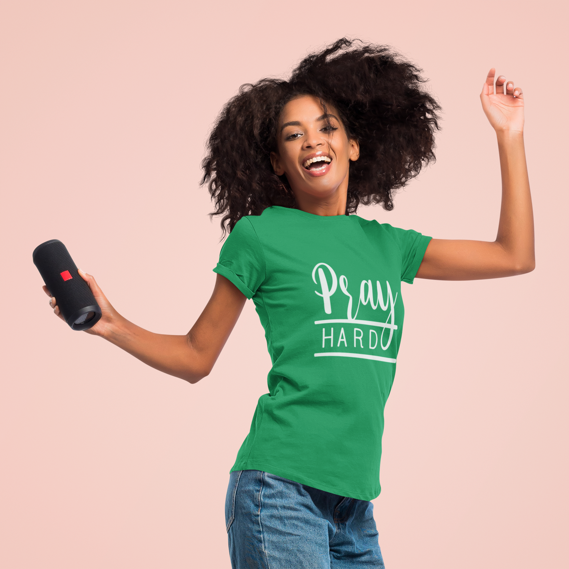 Nome do produto: Camiseta Feminina Cristã Pray Hard