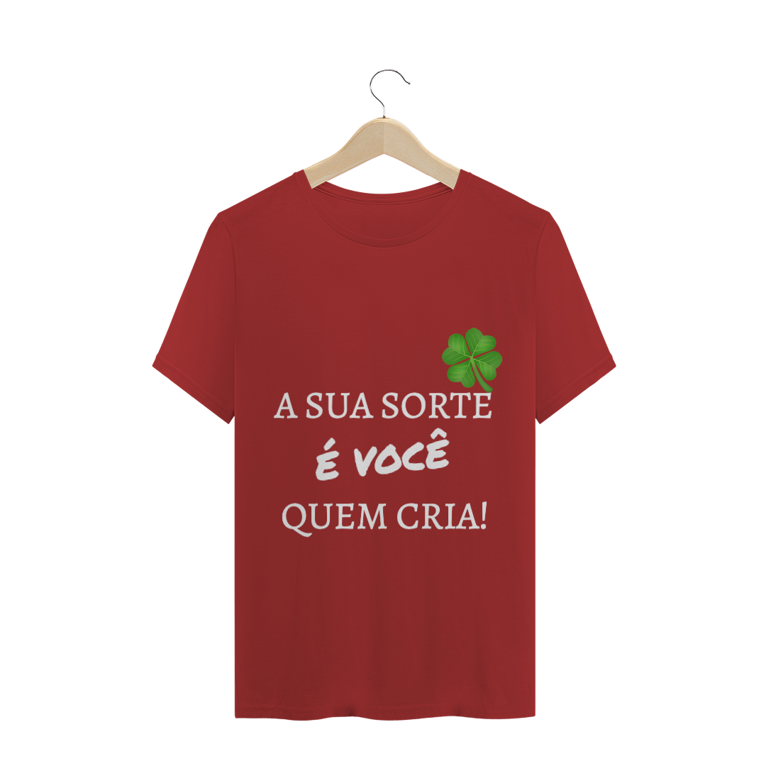 Nome do produto: Camiseta Masculina Trevo da Sorte