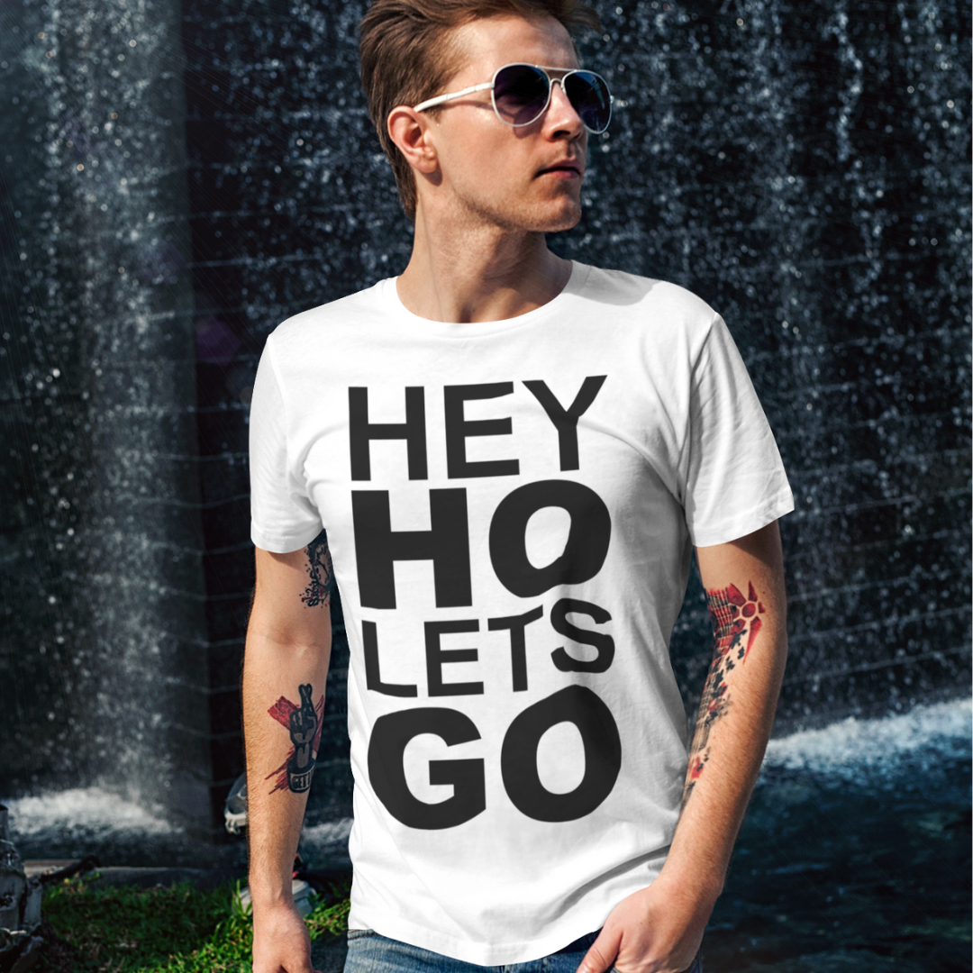 Nome do produto: Camiseta Hey Ho Lets Go