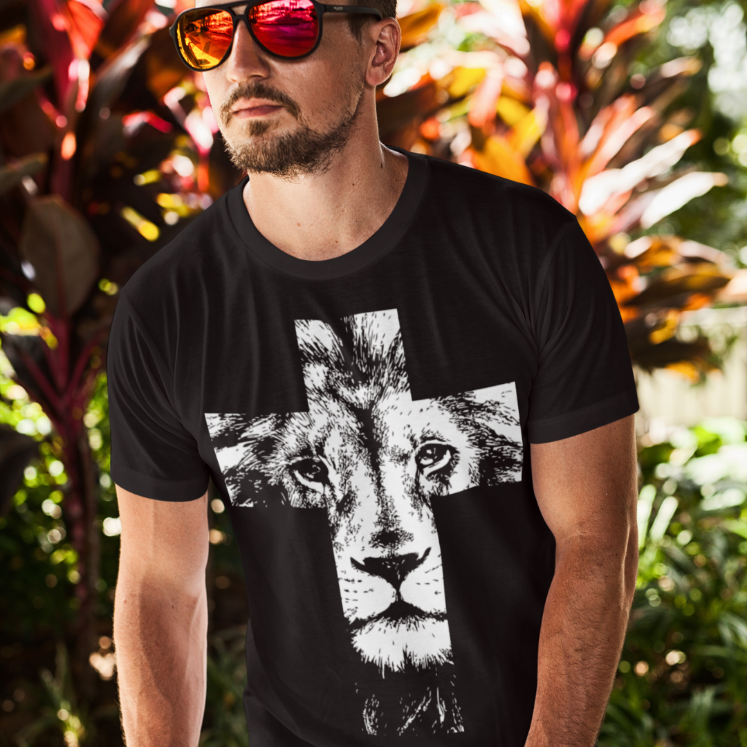 Nome do produto: Camiseta Leão  Cruz