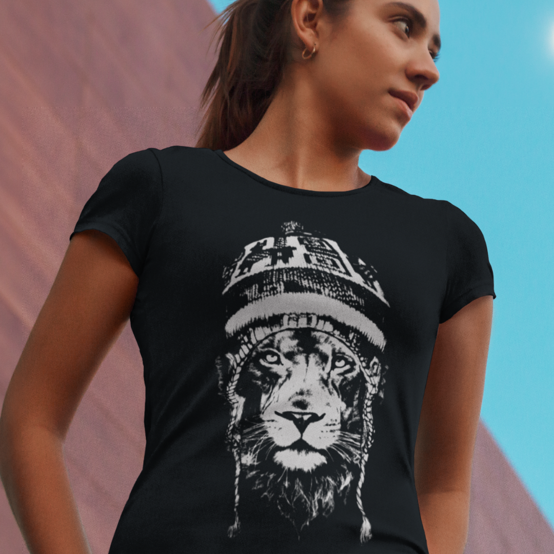 Nome do produto: Baby Look Feminina Leão Estilo 