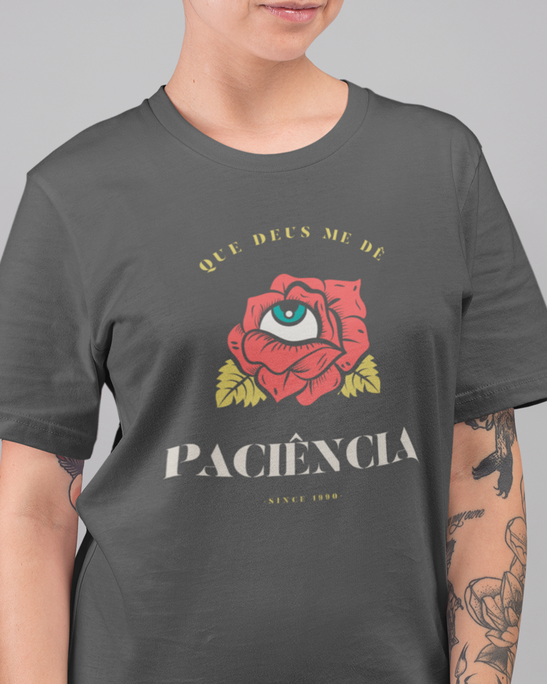 Nome do produto: Camiseta Paciência