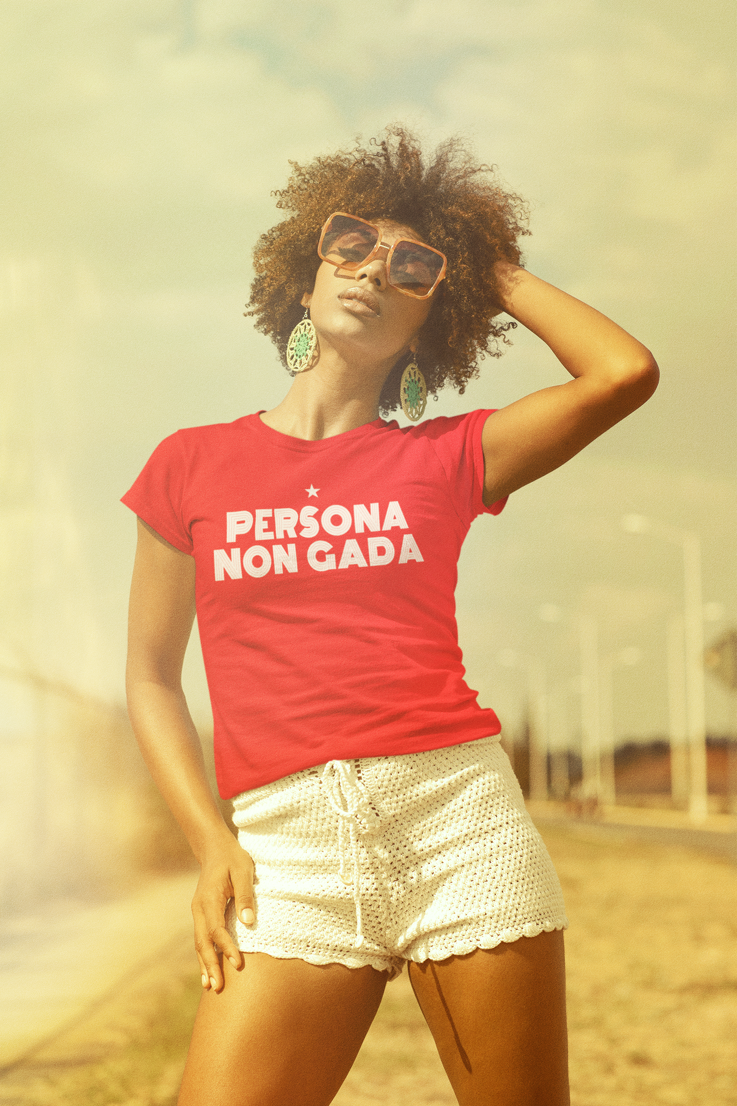 T-shirt Baby Look Persona Non Gada