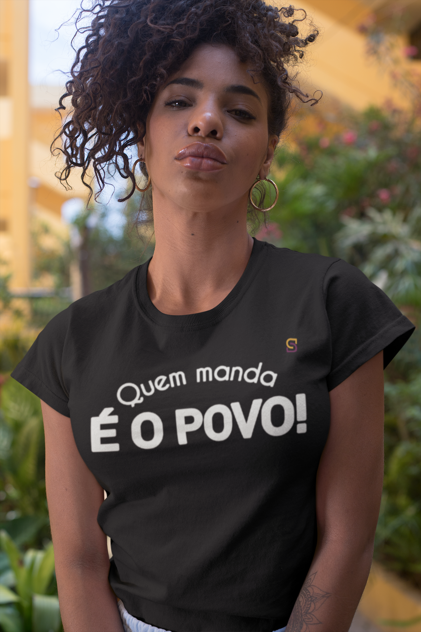 T-shirt Baby Look É O POVO!