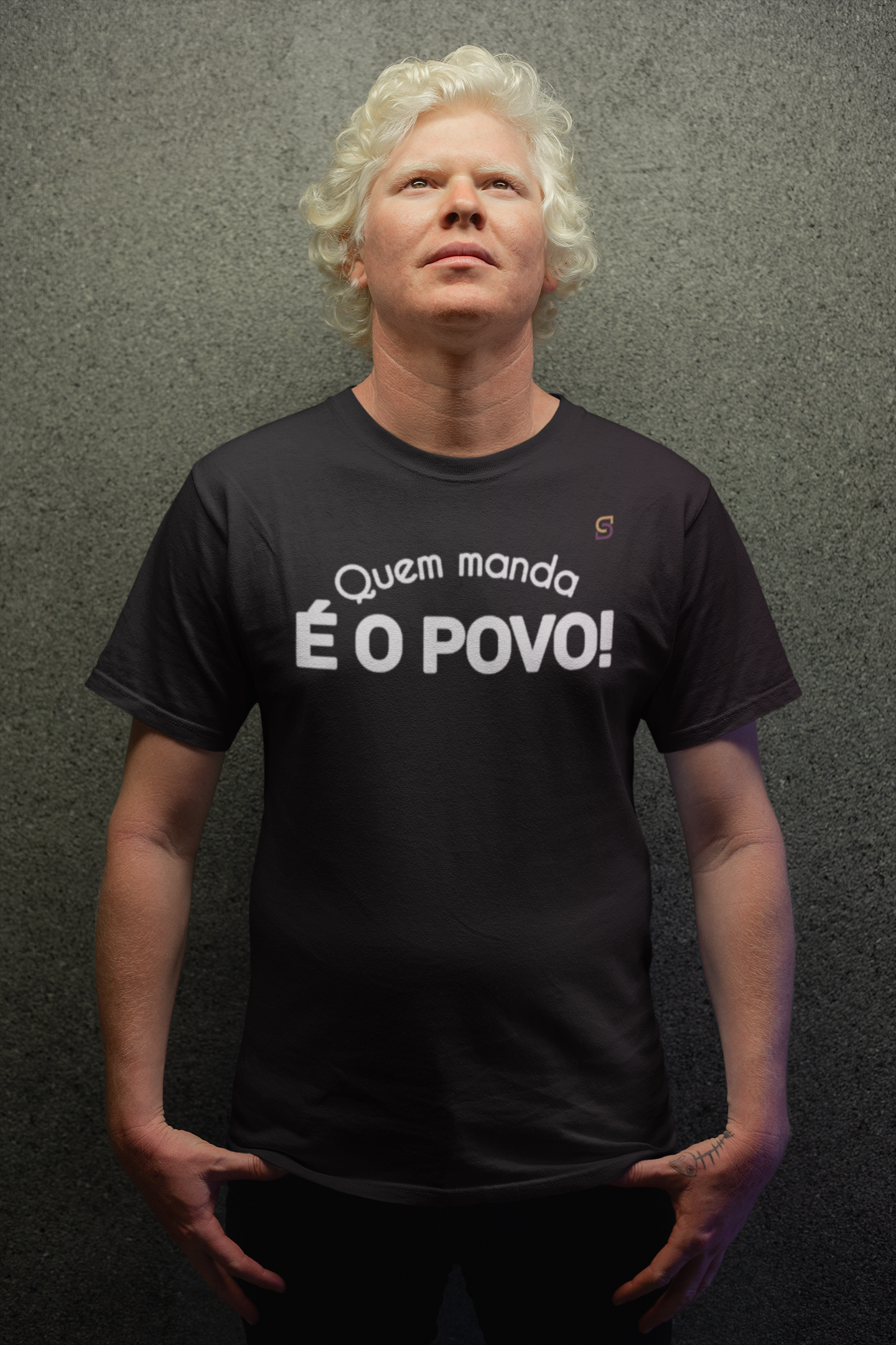T-shirt Tradicional É O POVO!