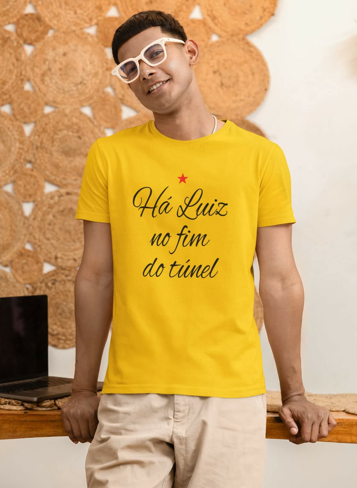 T-shirt Tradicional Há Luiz