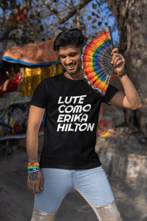 T-shirt Tradicional Erika Hilton
