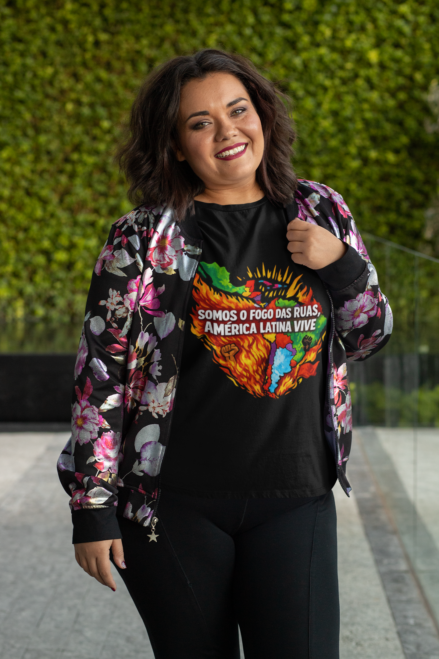 T-shirt Plus Size América Latina