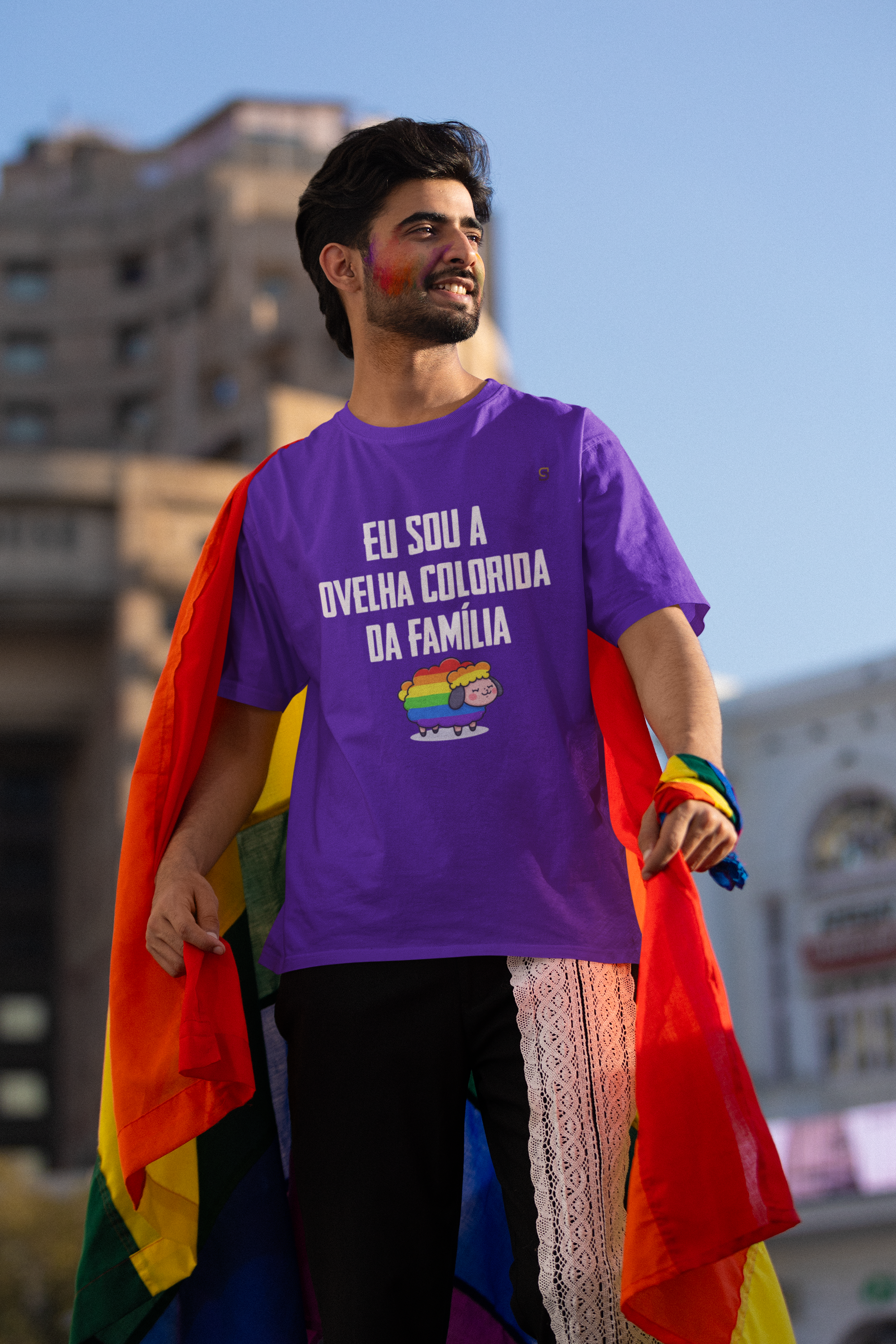 T-shirt Tradicional Ovelha Colorida