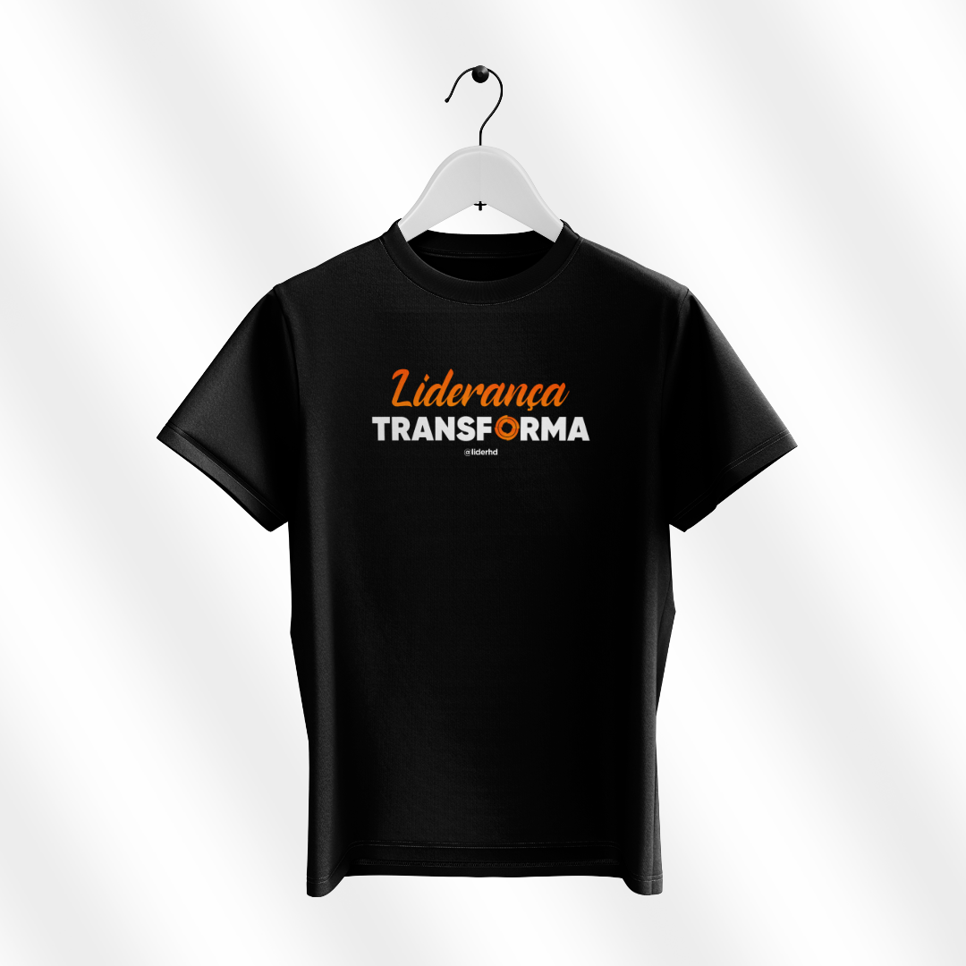 Nome do produto: Camiseta preta - Liderança Transforma