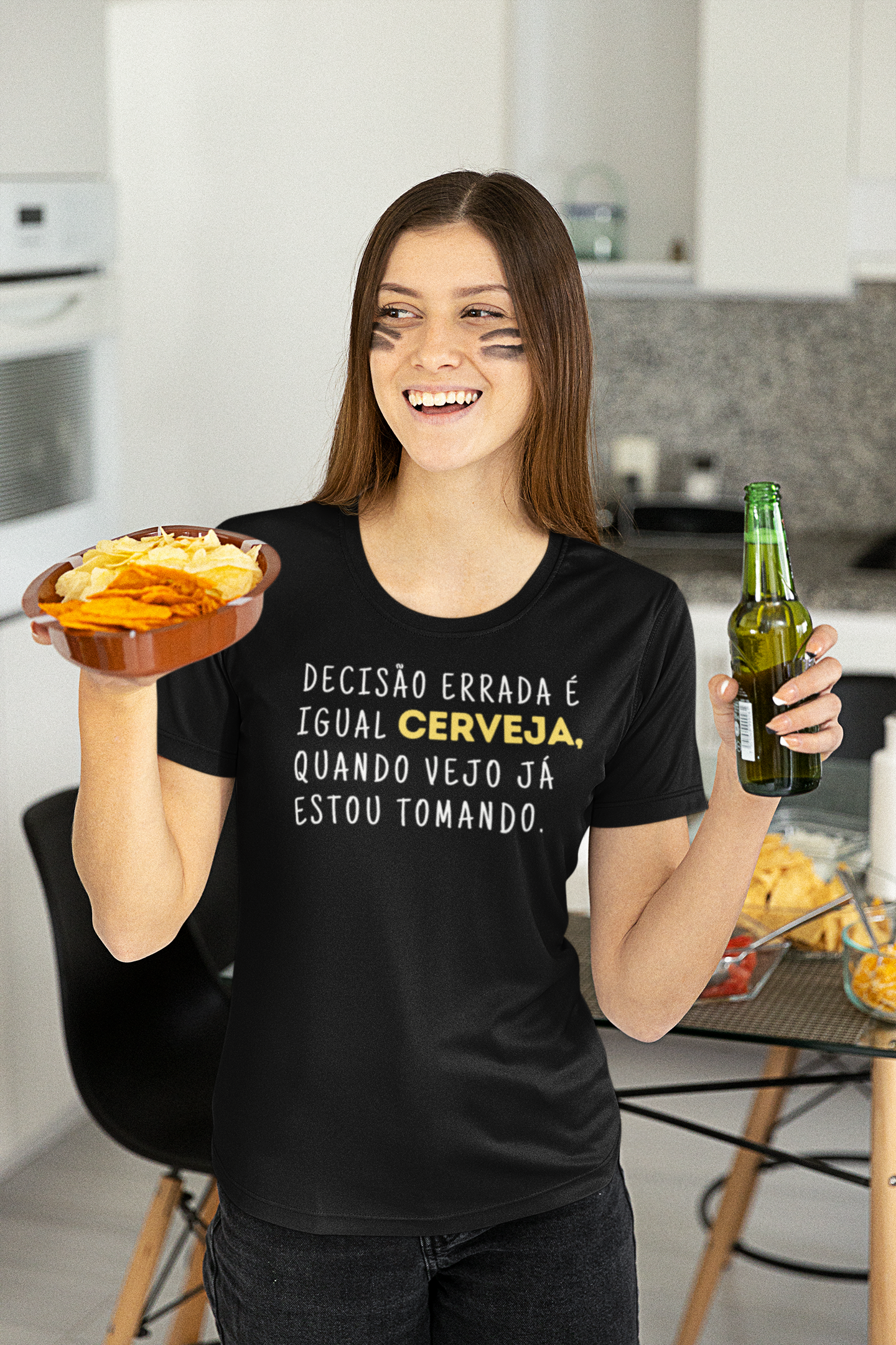 Nome do produto: Camiseta Feminina Buteco - Decisão errada!