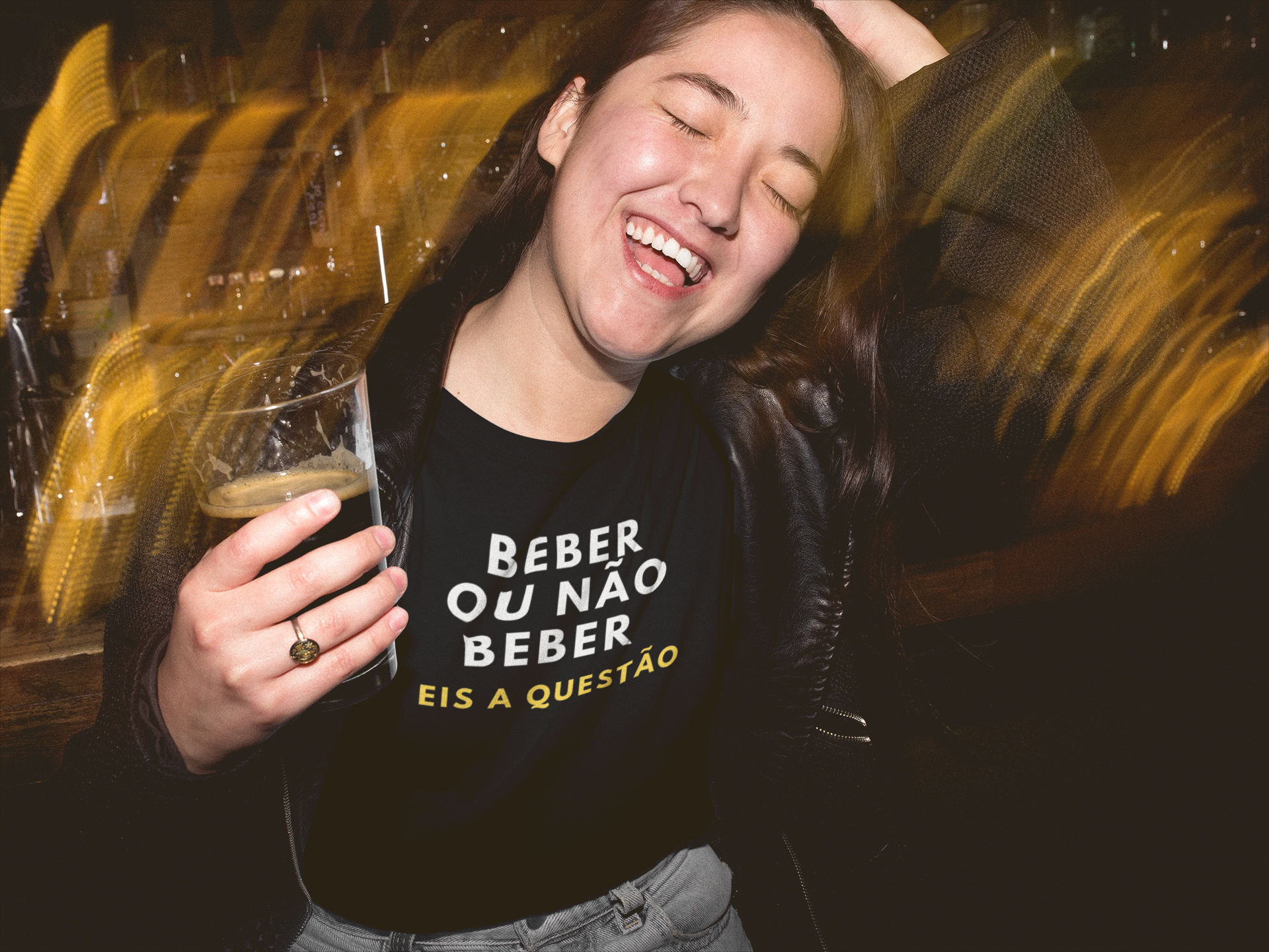 Camiseta Feminina Buteco - Beber ou não beber eis a questão