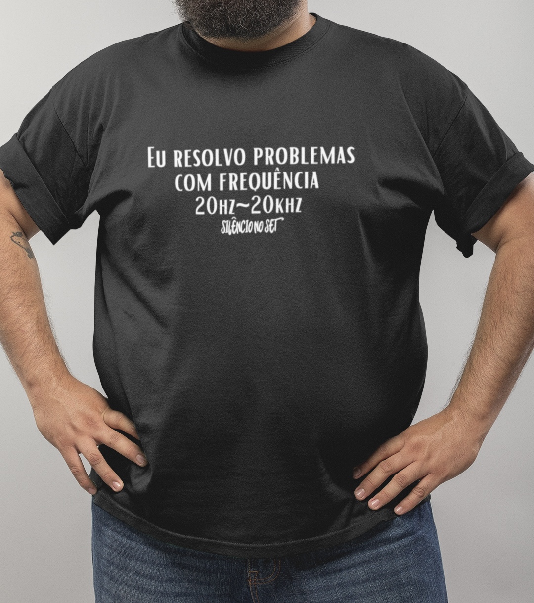 Nome do produto: Camiseta Plus Size Eu resolvo problemas com frequência 