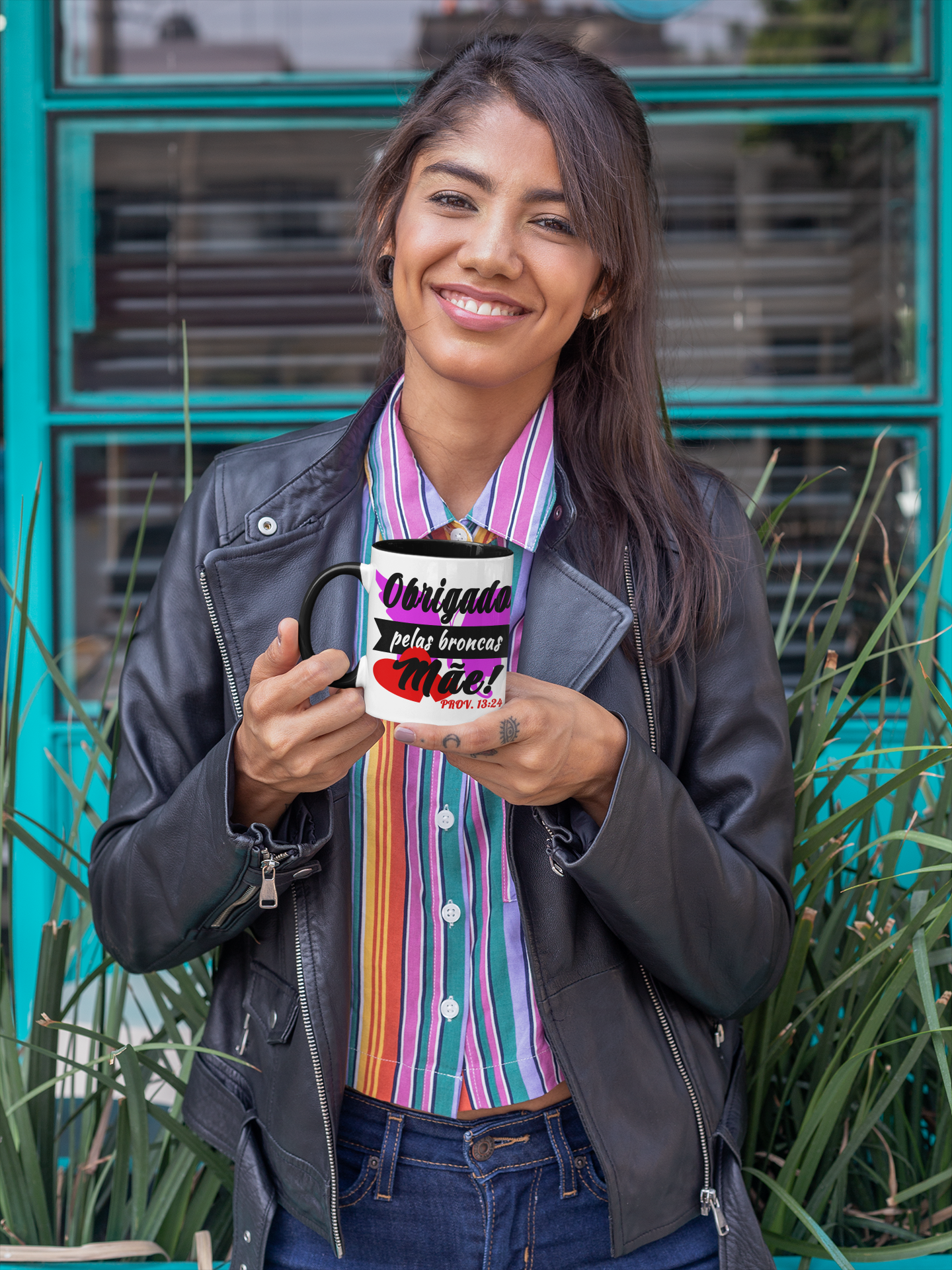 Nome do produto: CANECA  MÁGICA ESPECIAL MÃES PROVÉRBIOS 13:24