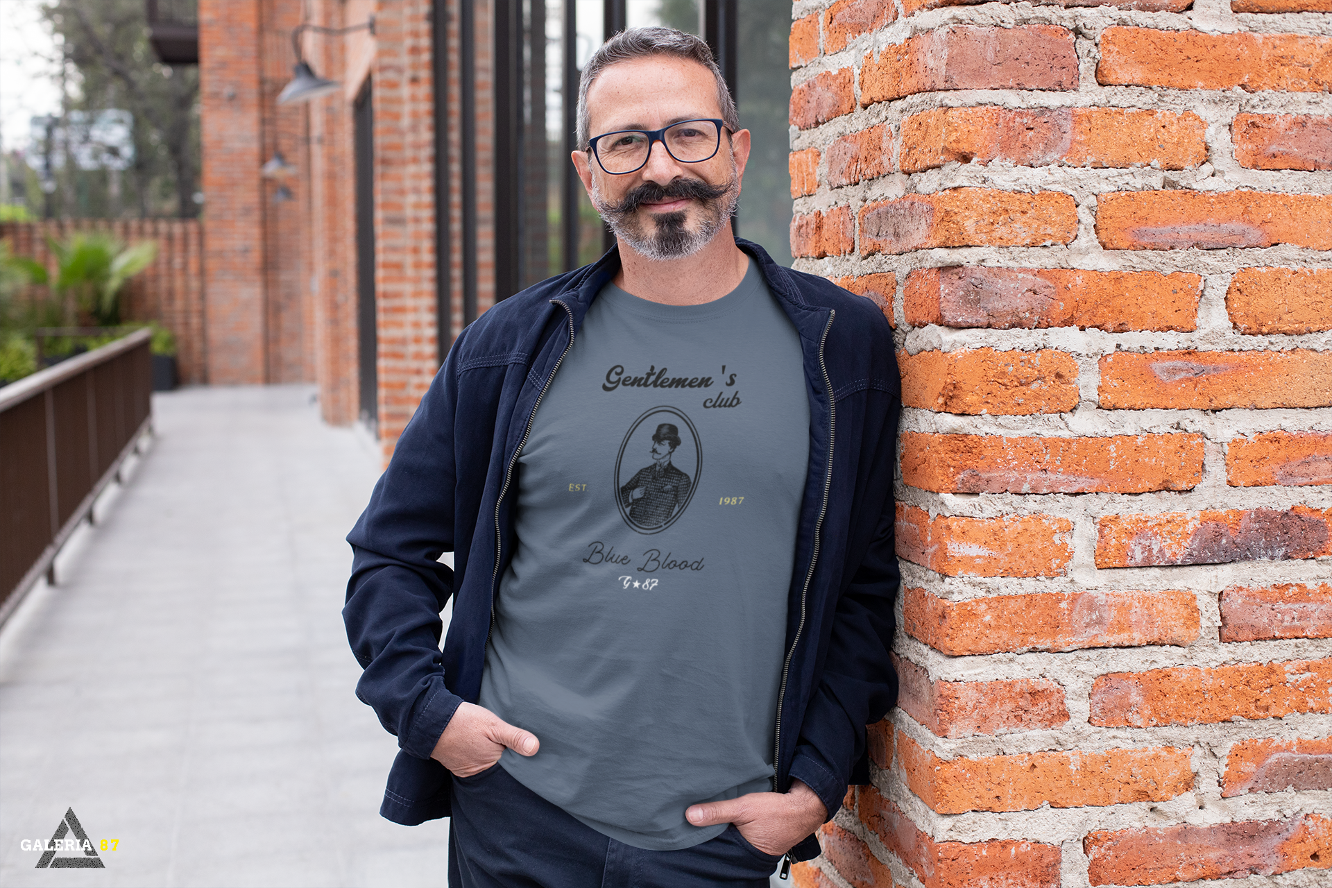 Nome do produto: CAMISETA MASCULINA AZUL MARINHO ESTONADA / GENTLEMEN