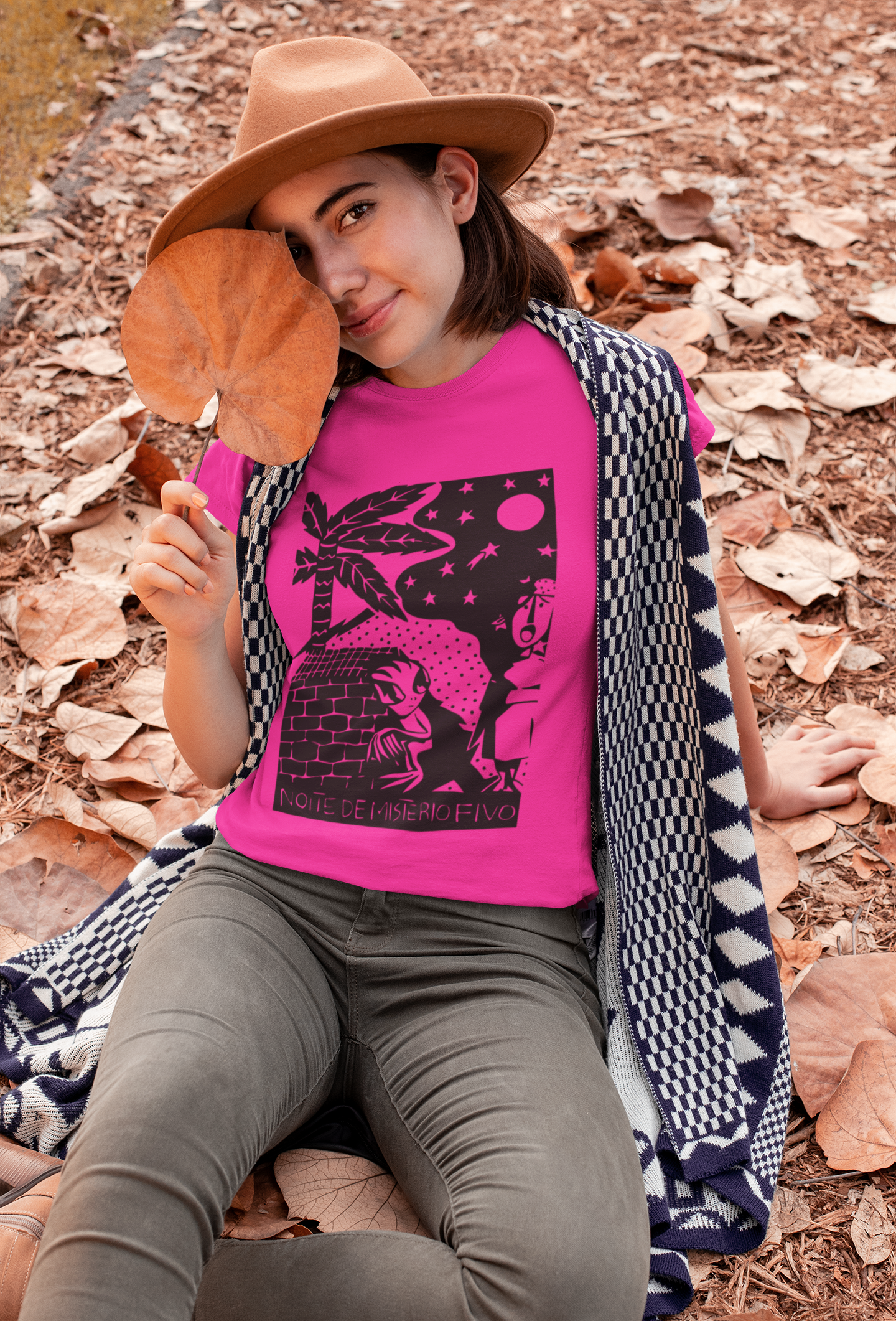 Nome do produto: Noite de Mistério FIVO | Baby Look