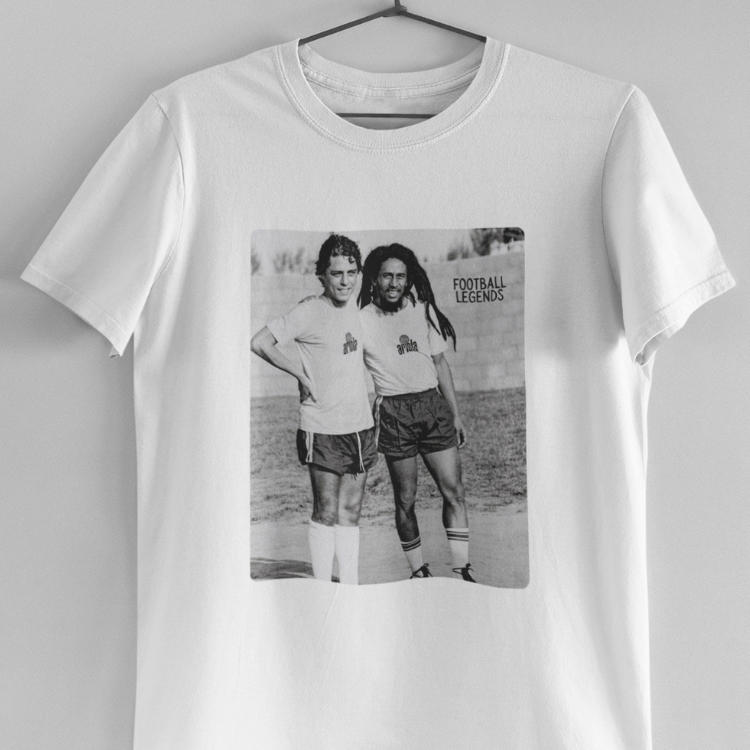 Camiseta Chico Buarque & Bob Marley - Lendas do Futebol