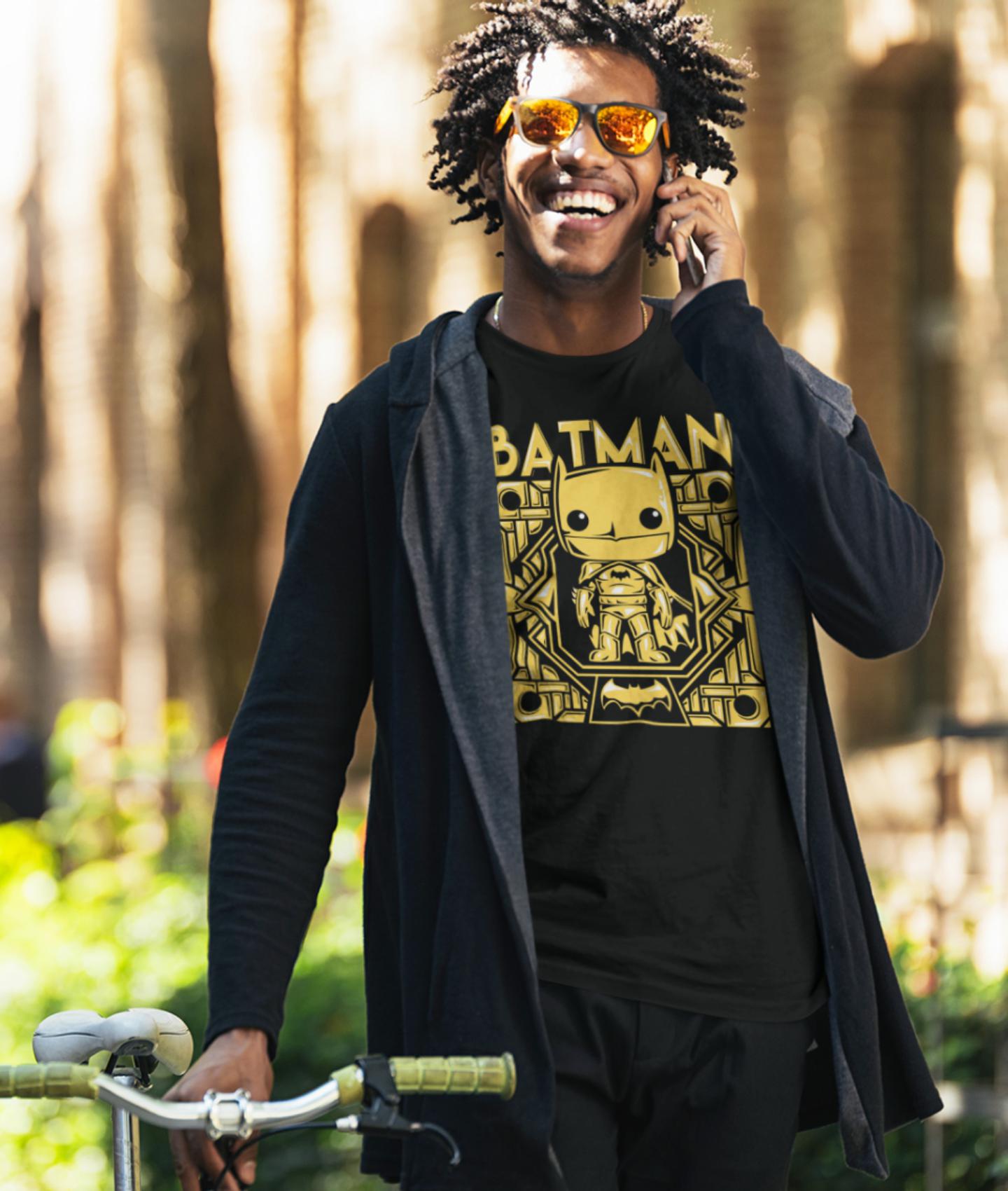 Nome do produto: CAMISETA FUNKO BATMAN GOLD