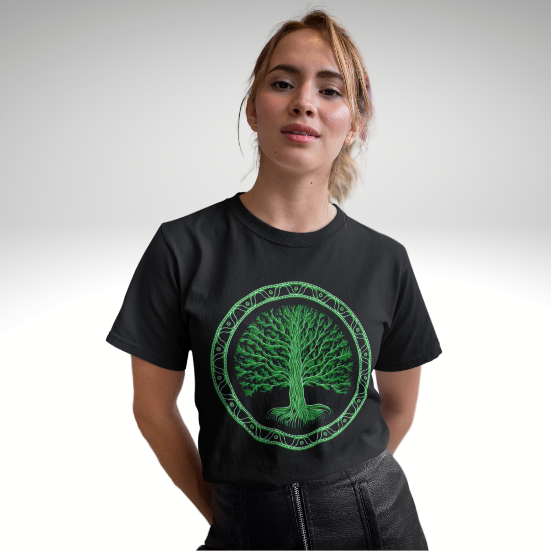 Nome do produto: Camisa Yggdrasil - Feminina