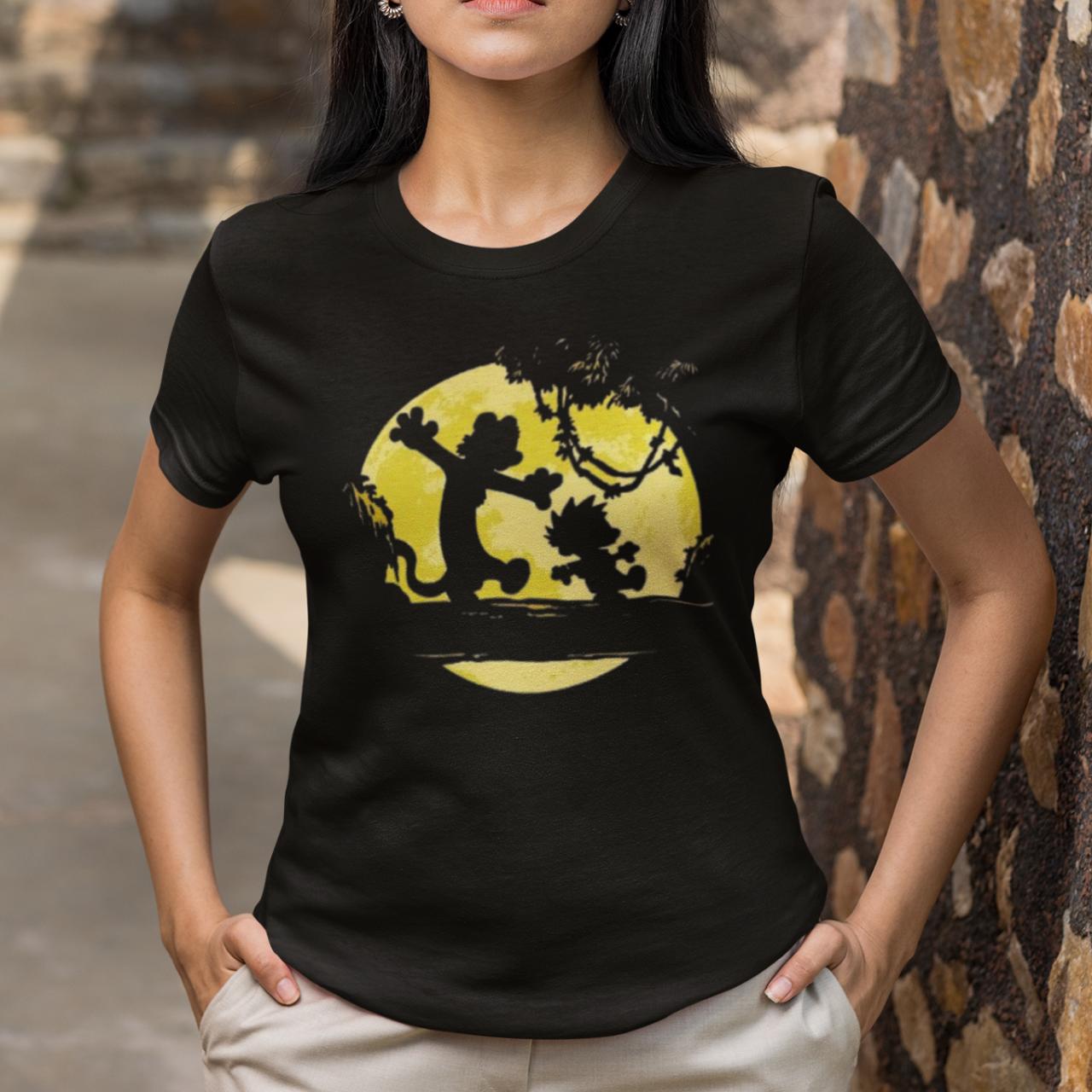 Nome do produto: CALVIN & HAROLDO - LUA CHEIA [BABY LOOK]