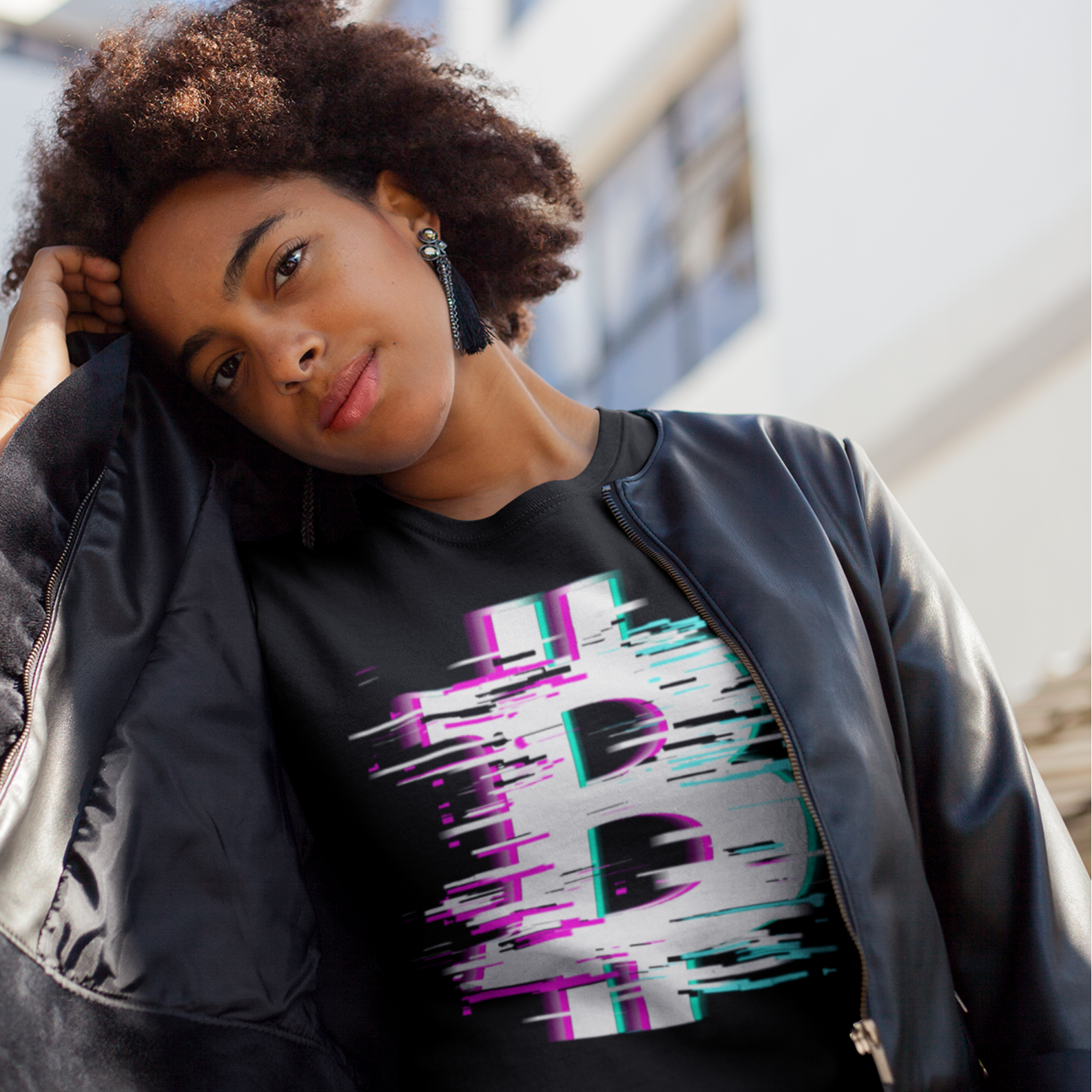 Nome do produto: Camiseta Bitcoin Glitch (W) BTC015-CQ