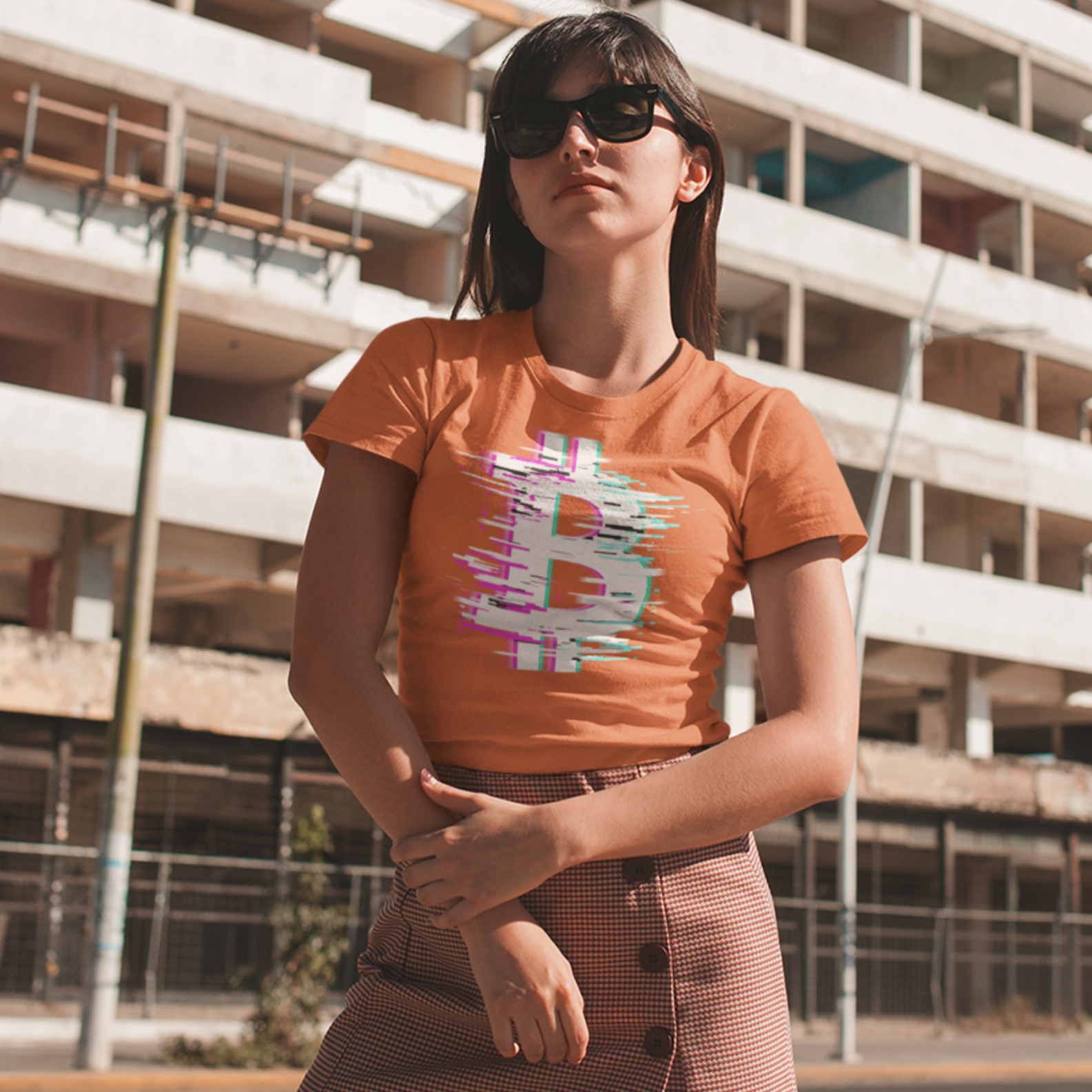 Nome do produto: Baby Look Bitcoin Glitch (W) BTC015-BQ